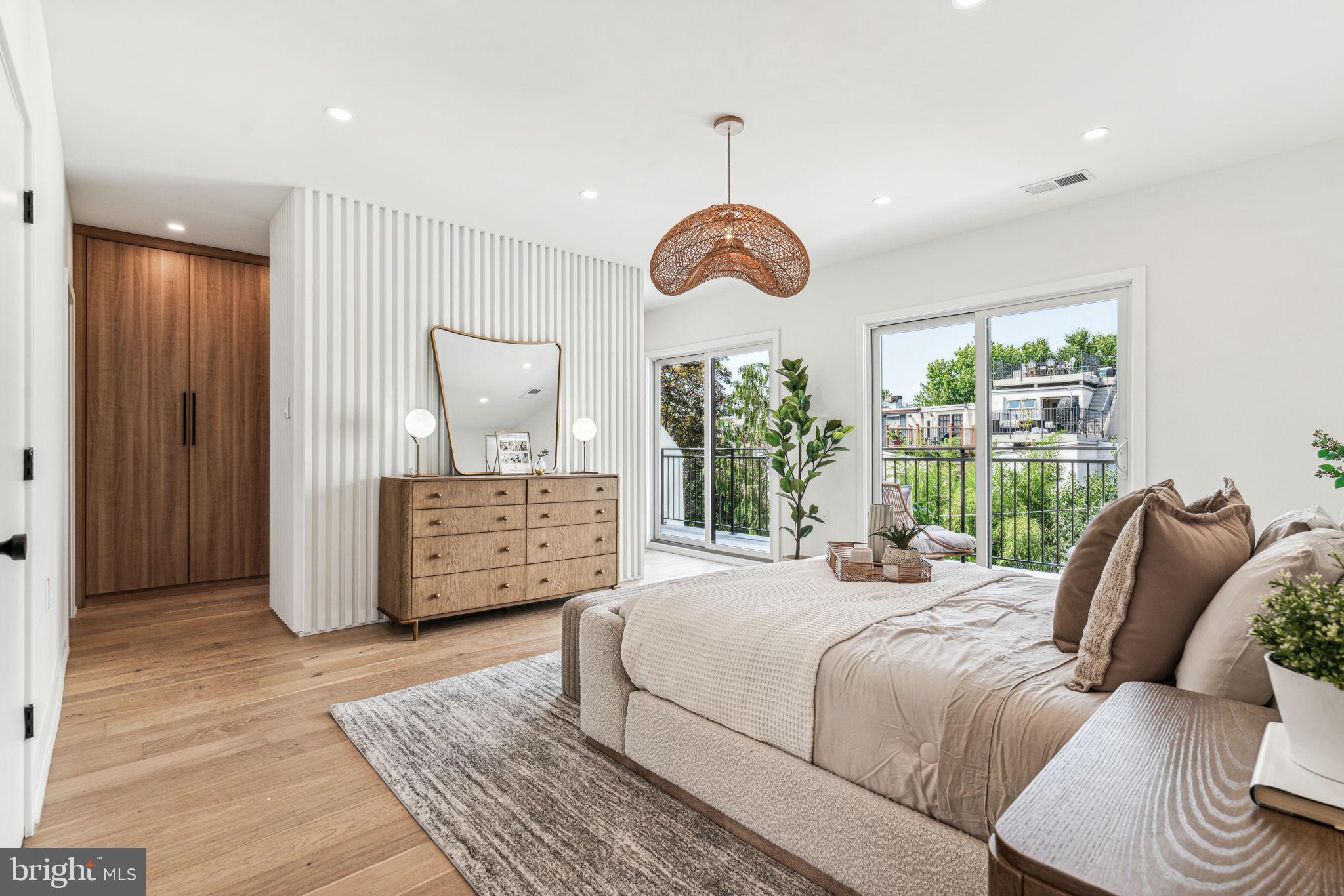 FAIRMOUNT - Residential