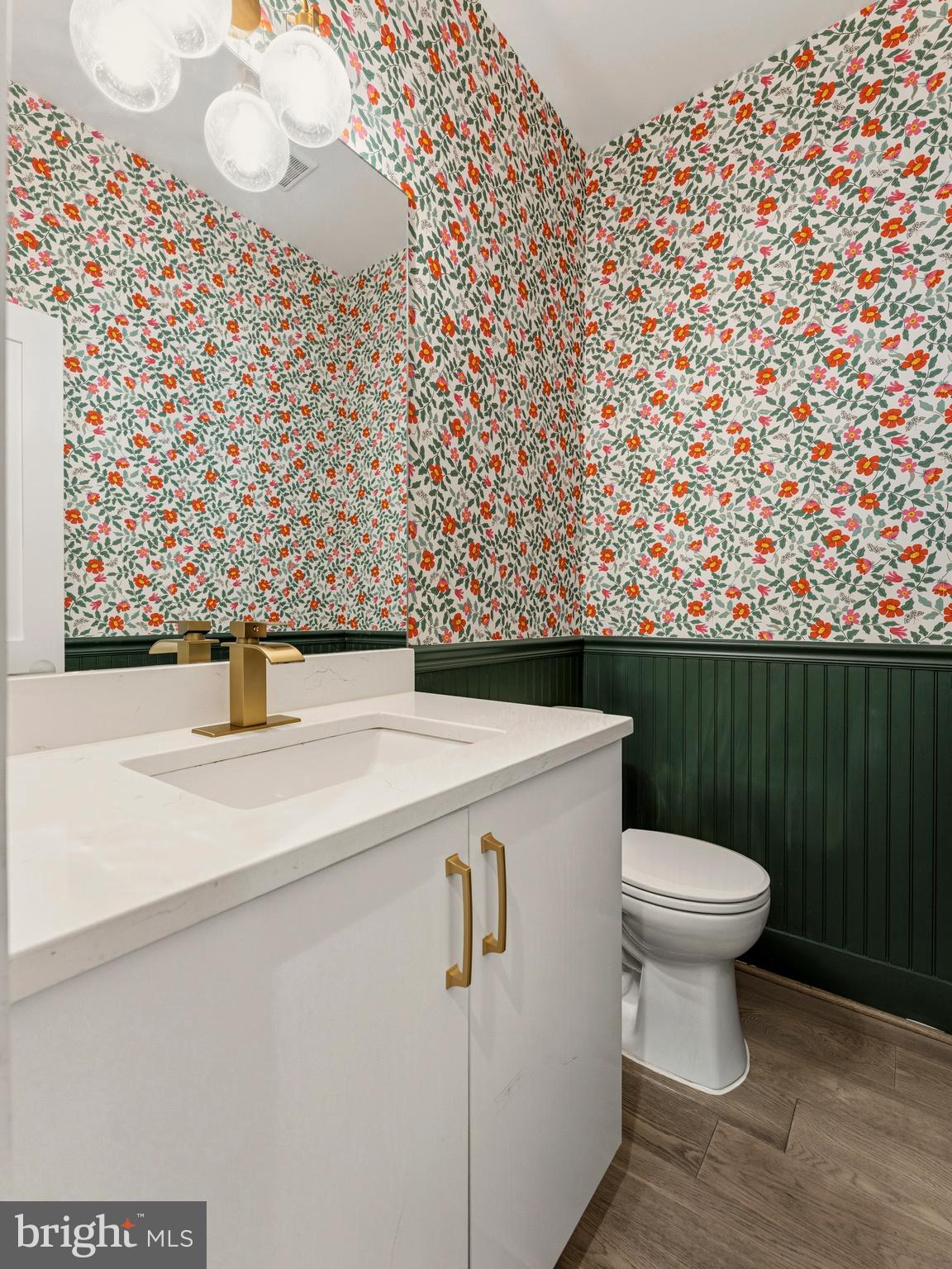 1120 PENN STREET NE 2