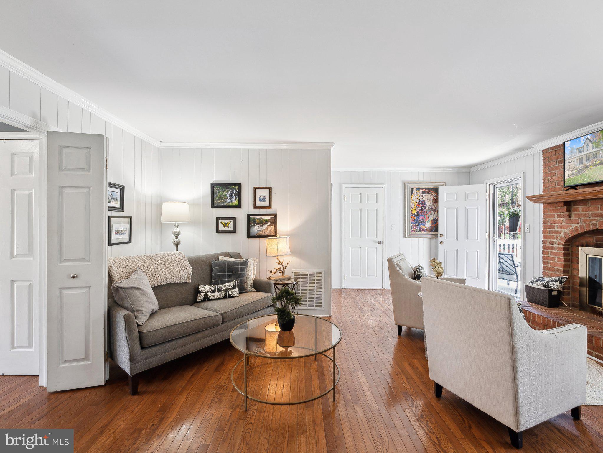 LAKE RIDGE - Residential