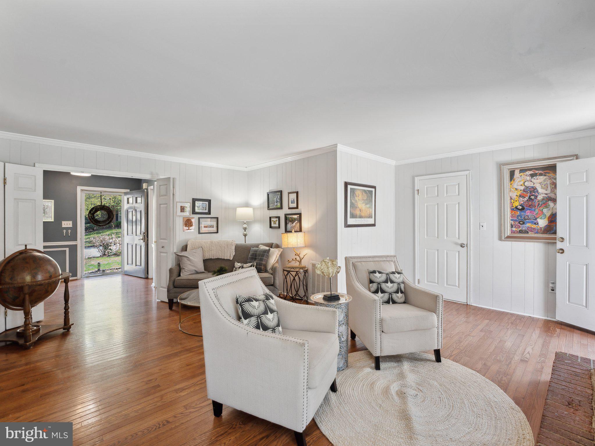 LAKE RIDGE - Residential