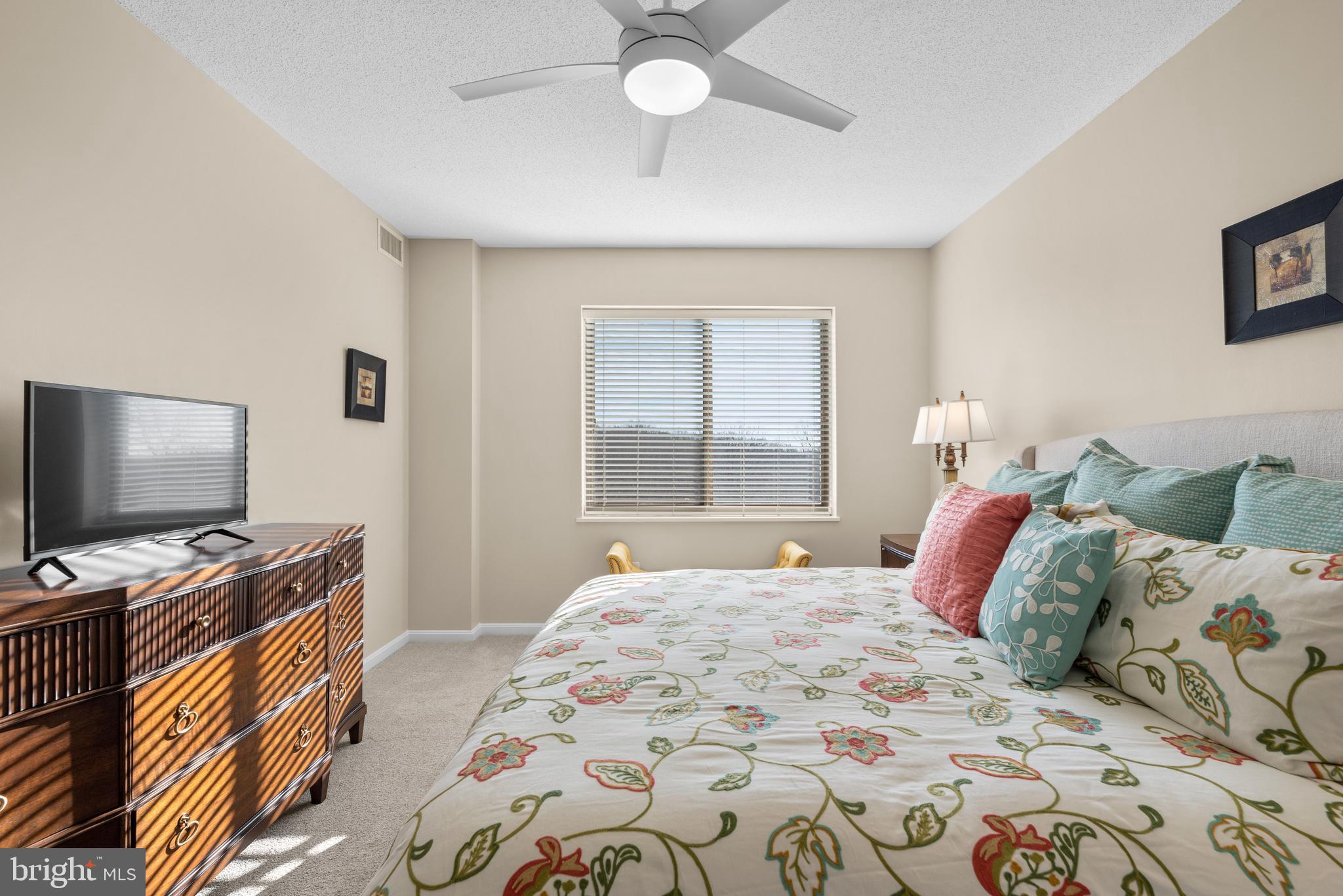 HERITAGE HARBOUR - Residential