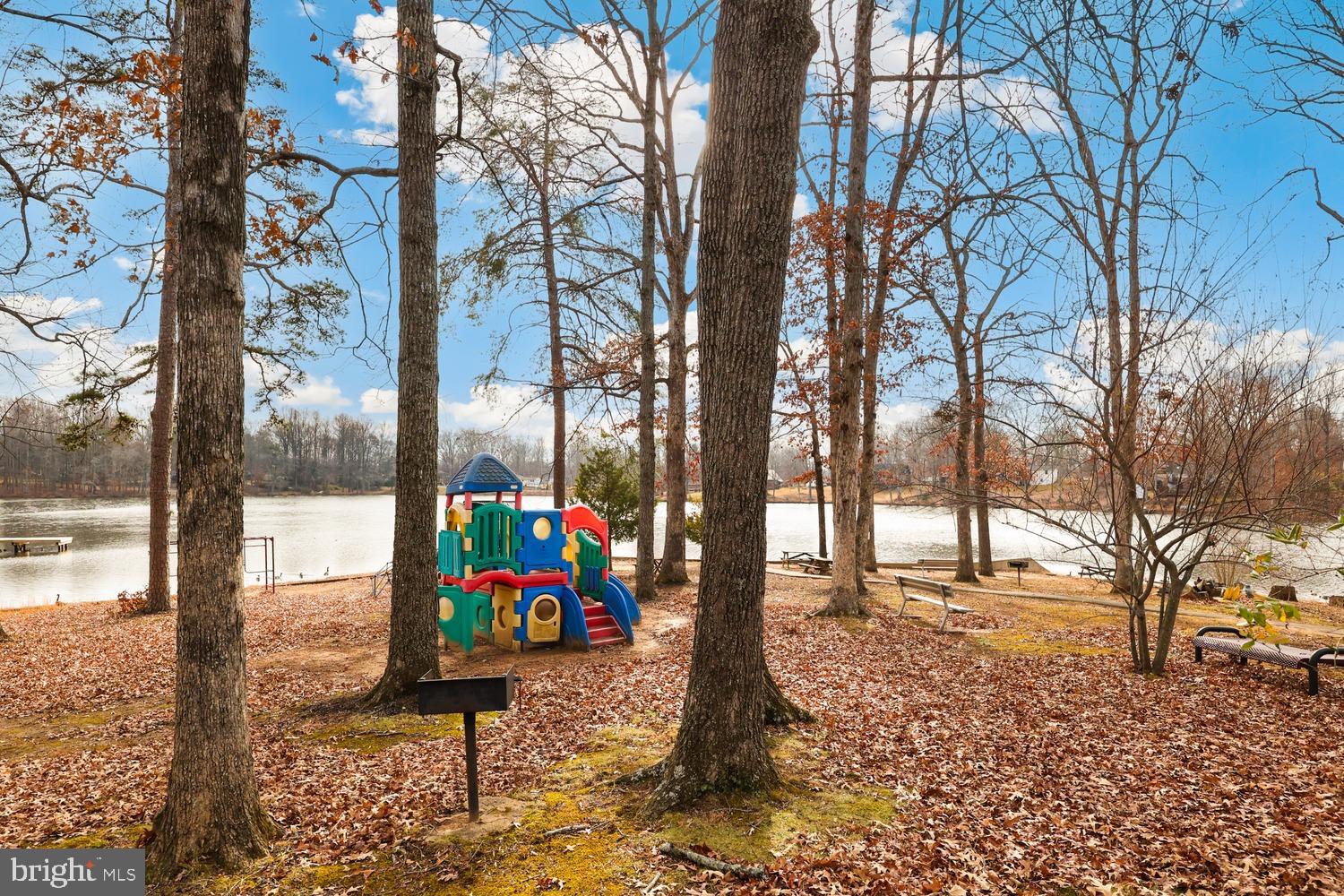 LAKE ARROWHEAD - Residential