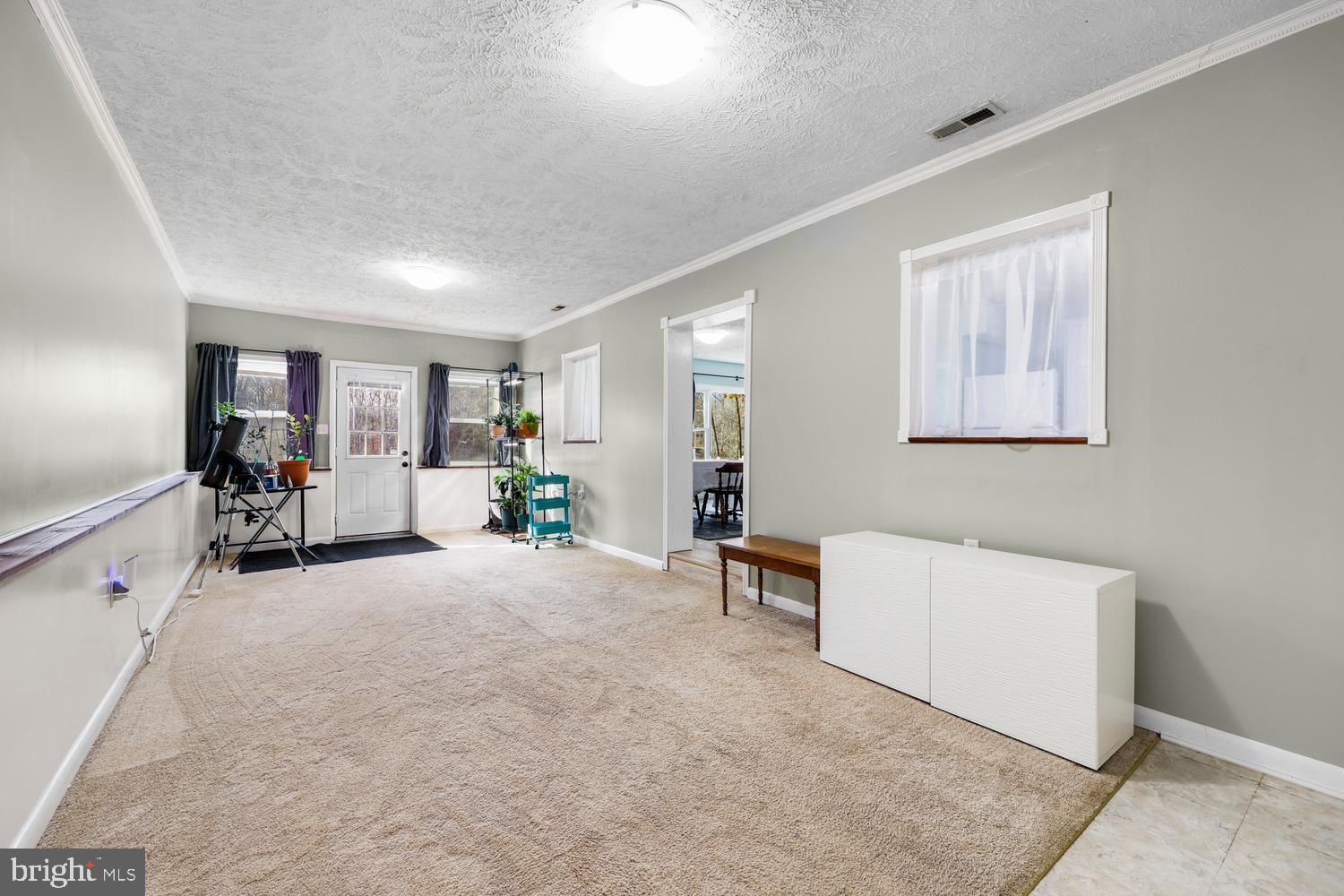 LAKE ARROWHEAD - Residential