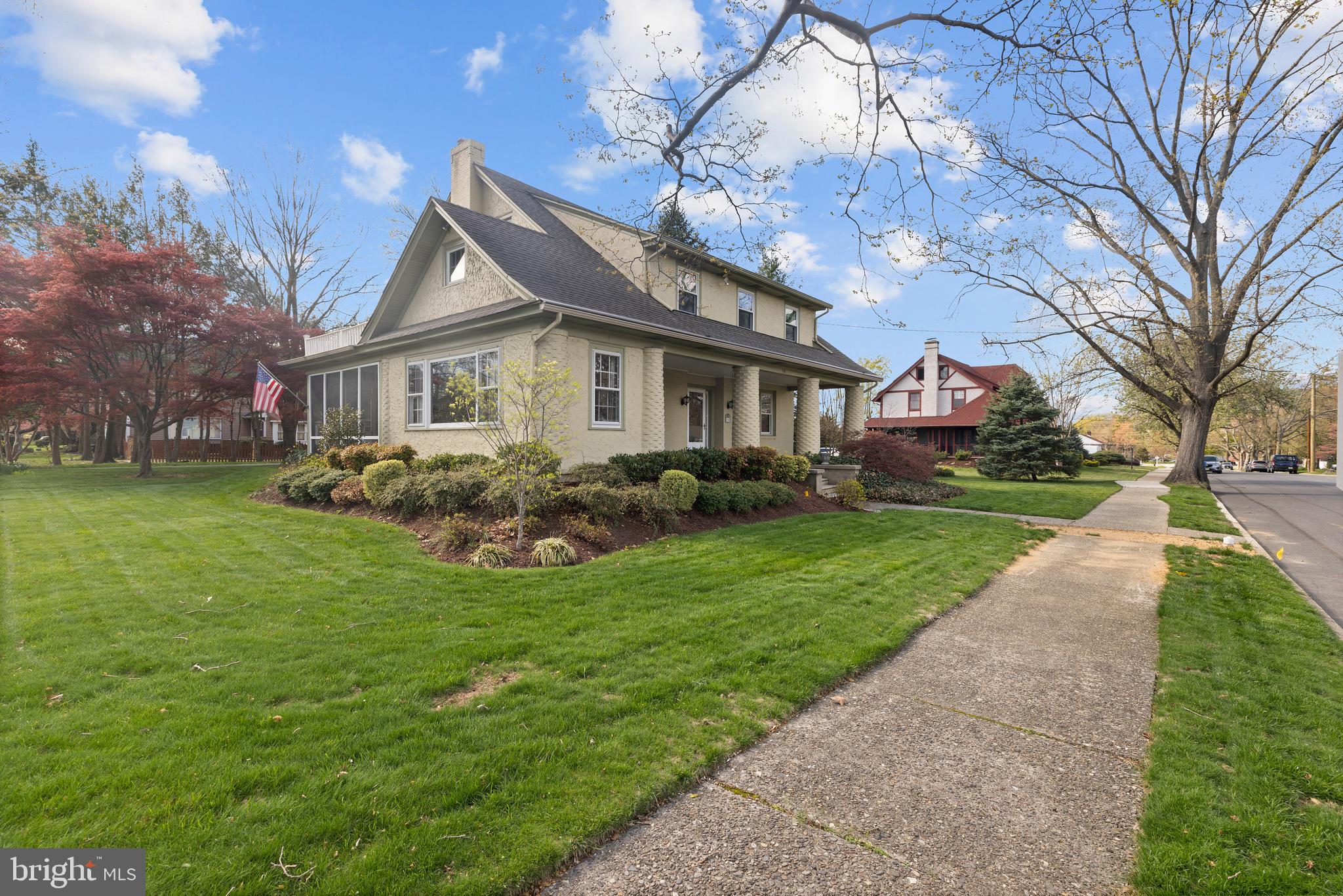 28 AMBLER ROAD