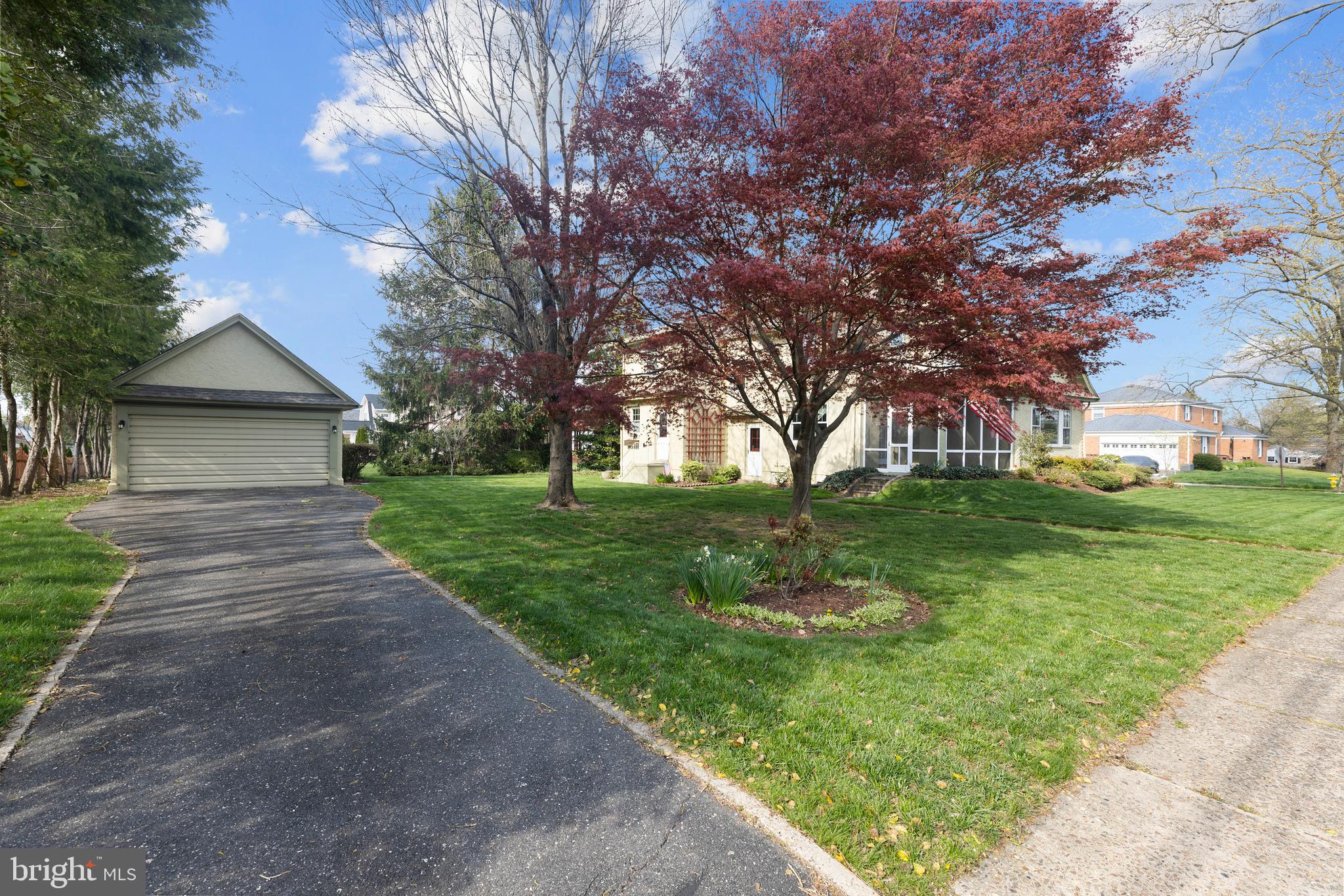 28 AMBLER ROAD