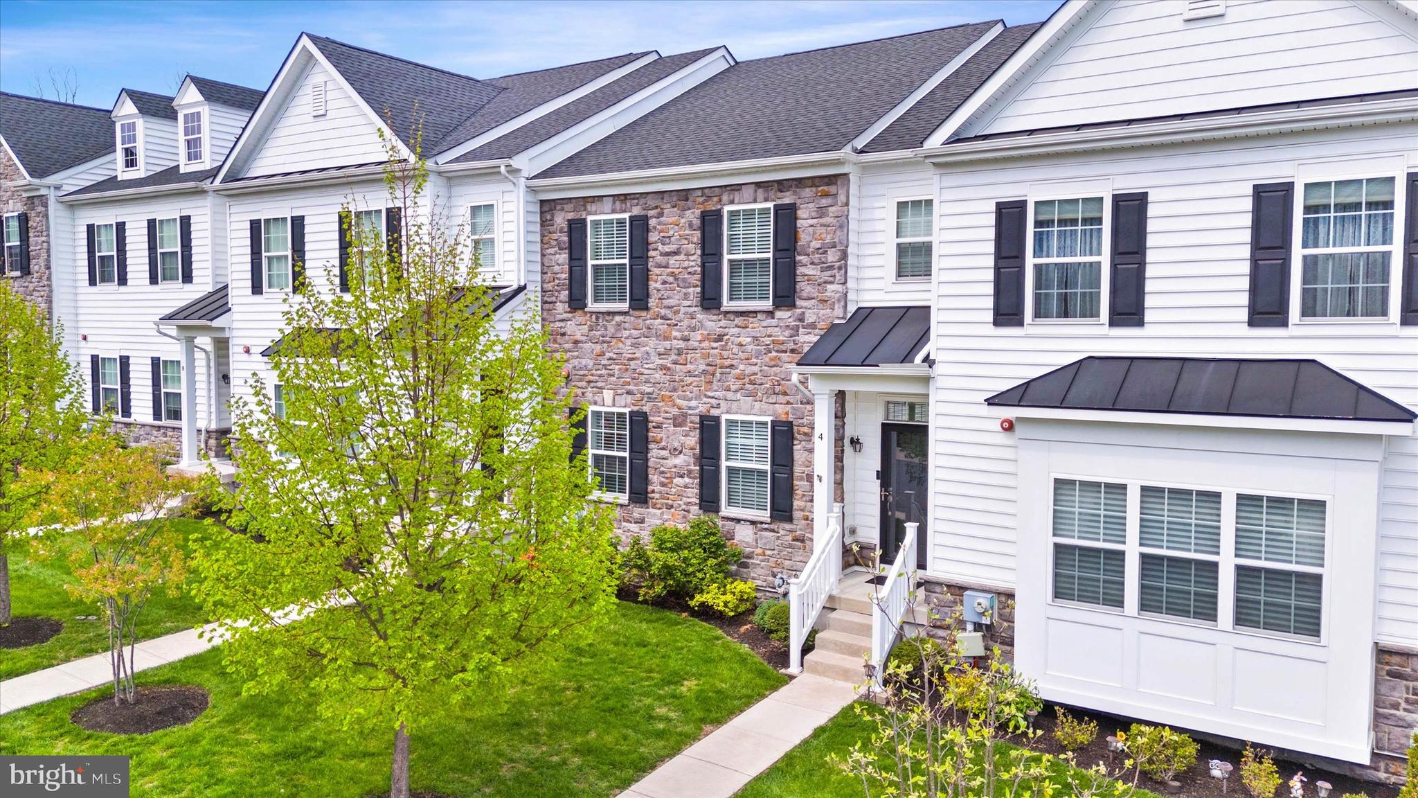 THE RES AT ROSE TREE - Residential