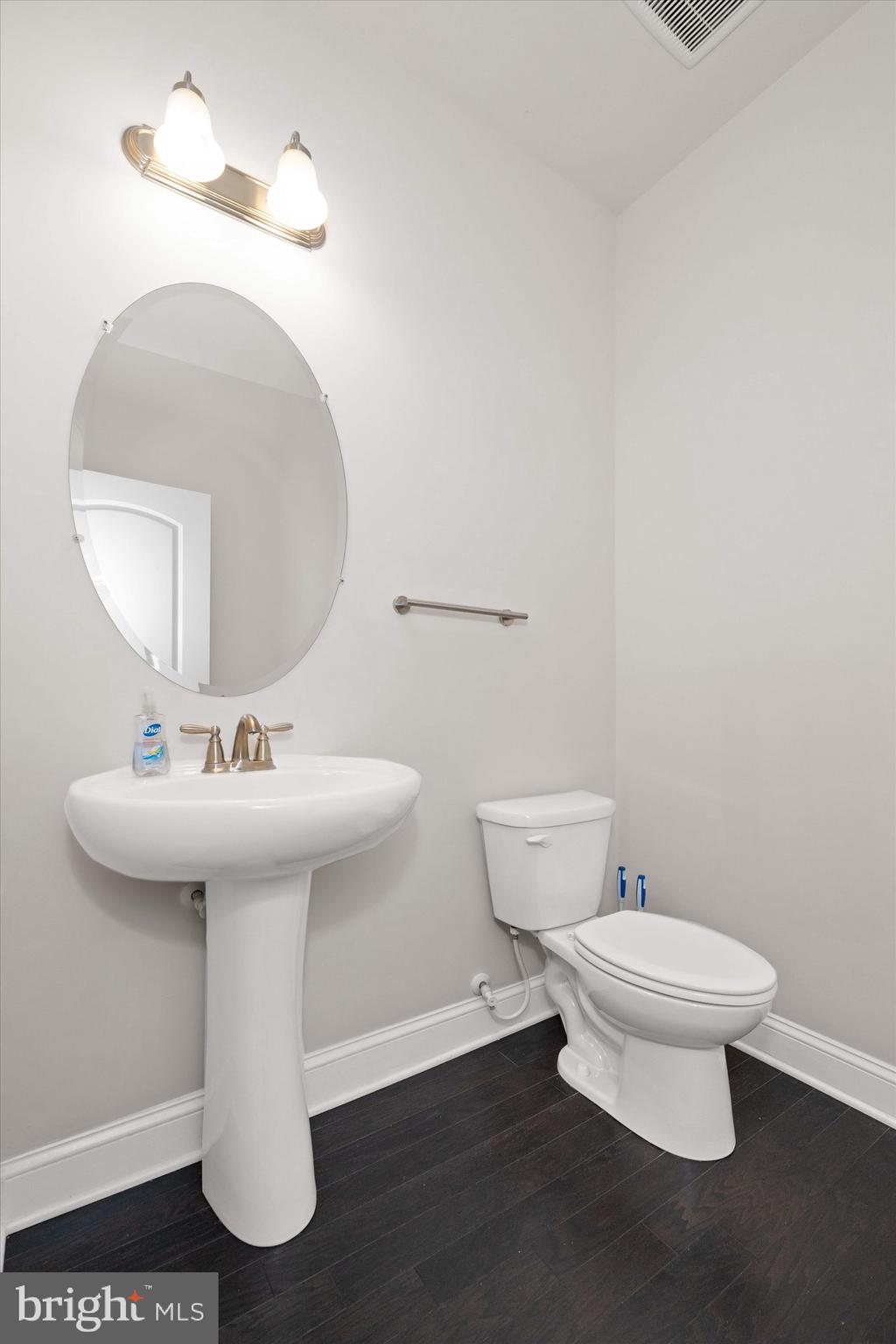 THE RES AT ROSE TREE - Residential