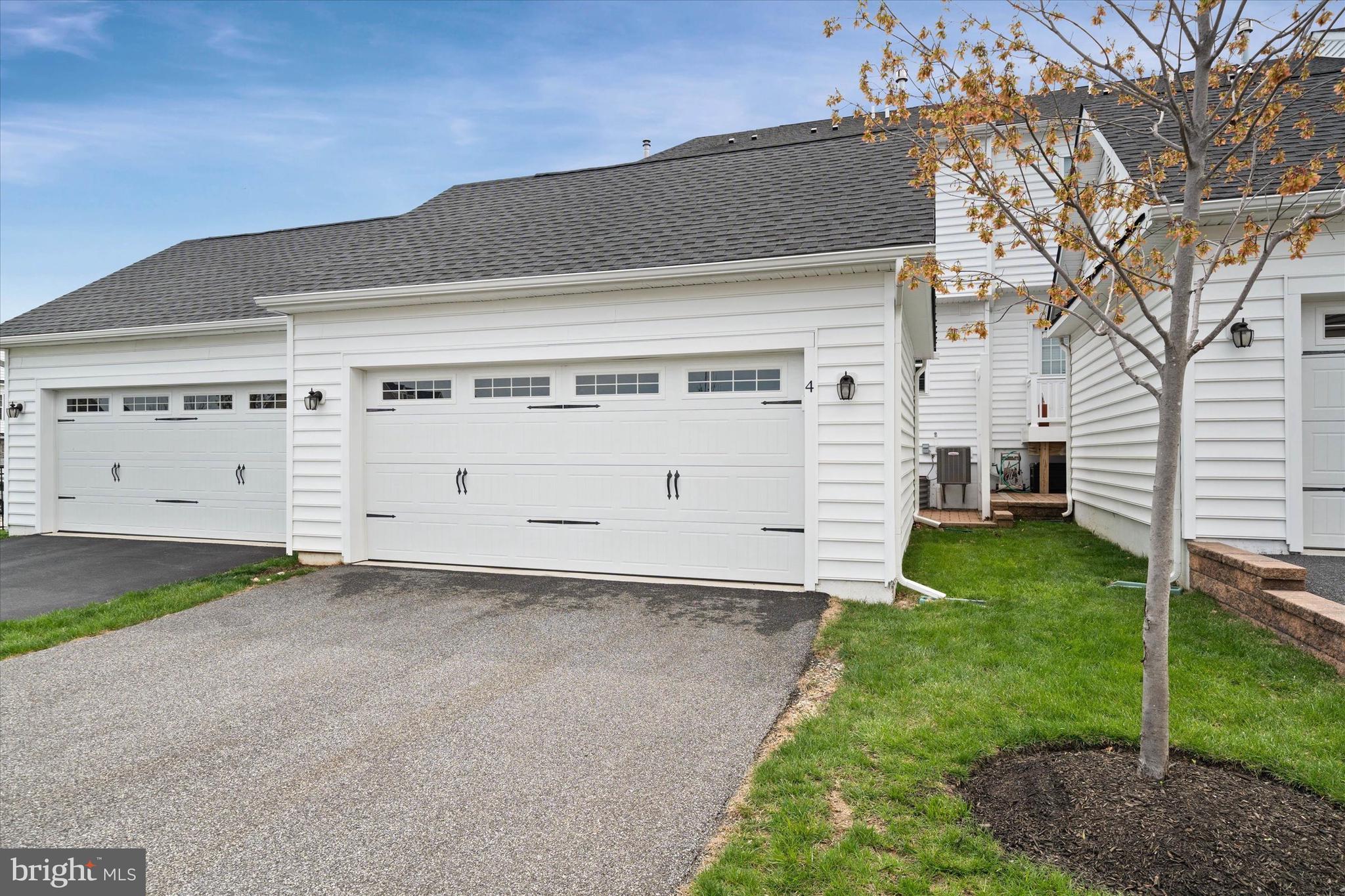 THE RES AT ROSE TREE - Residential