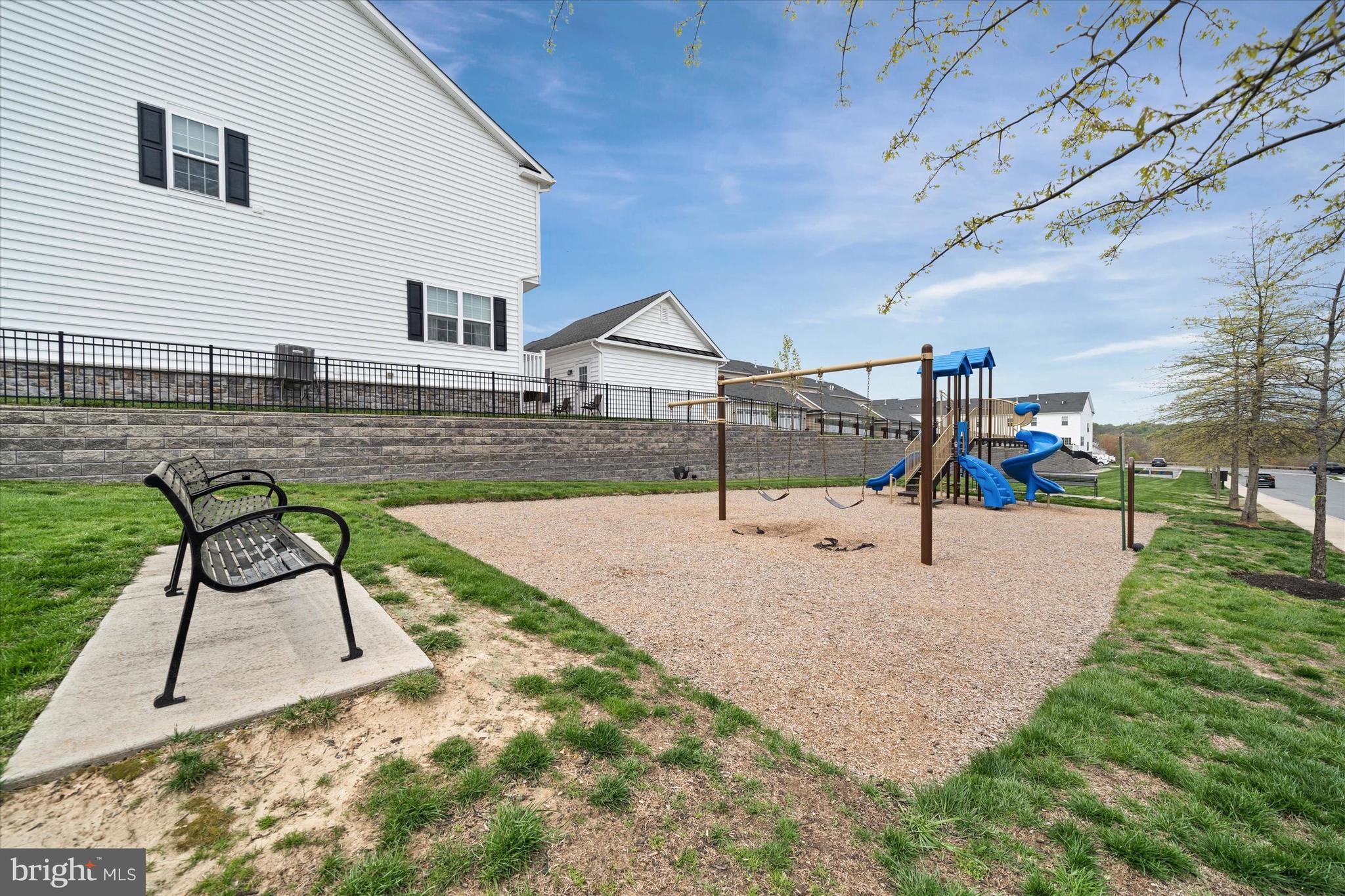 THE RES AT ROSE TREE - Residential