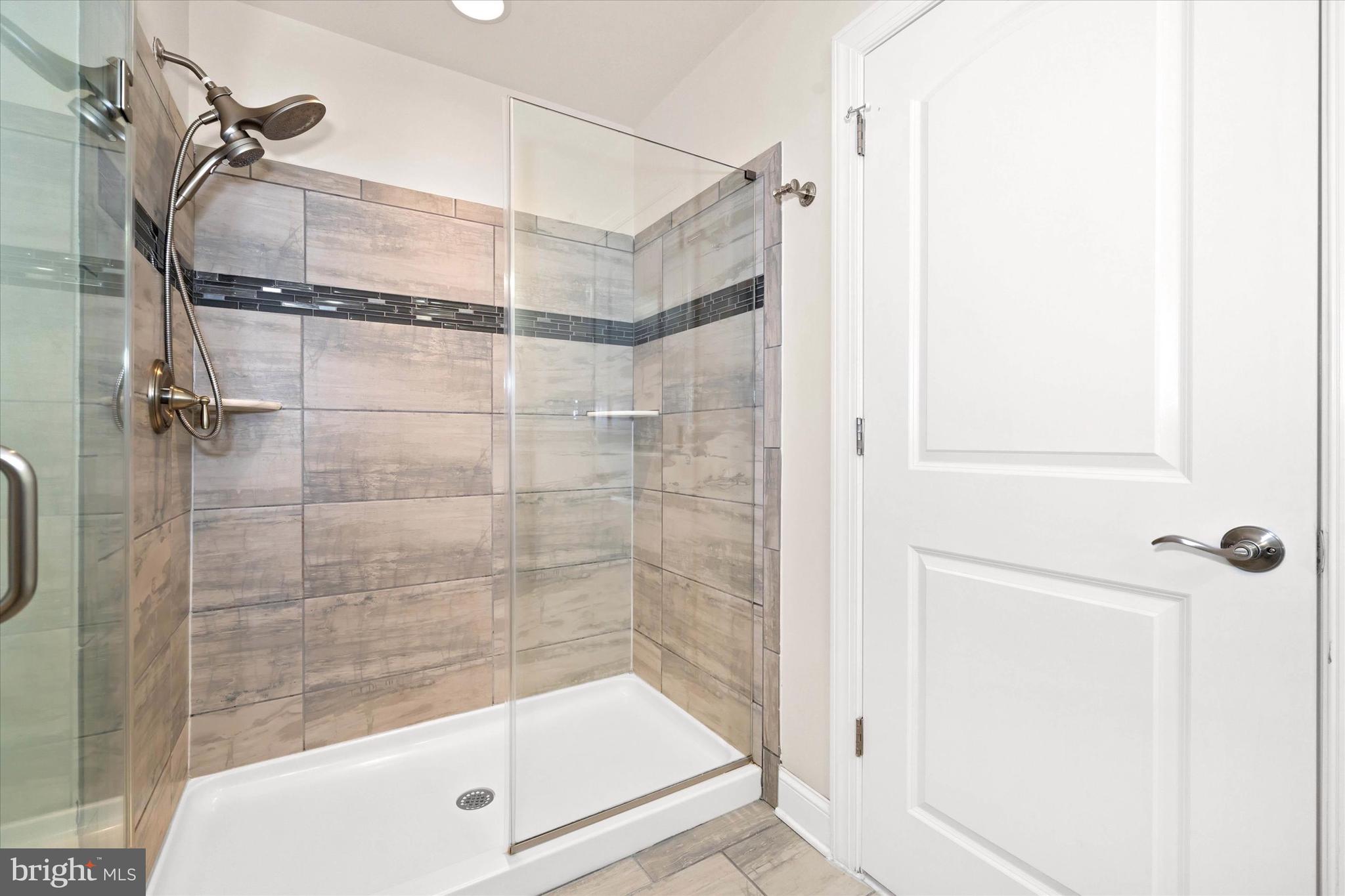 THE RES AT ROSE TREE - Residential