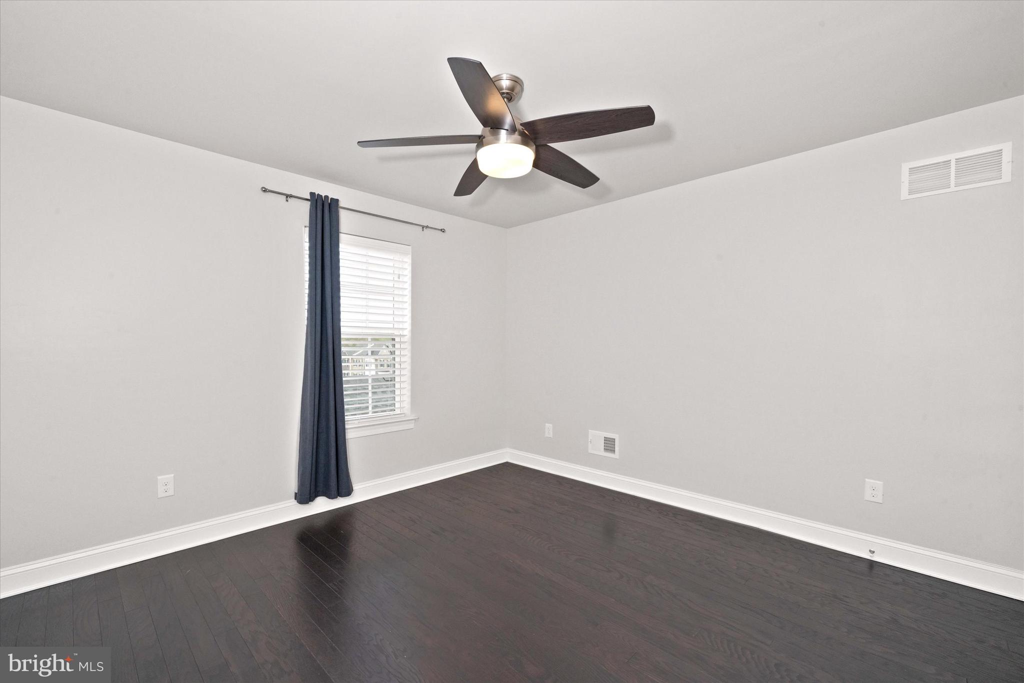 THE RES AT ROSE TREE - Residential