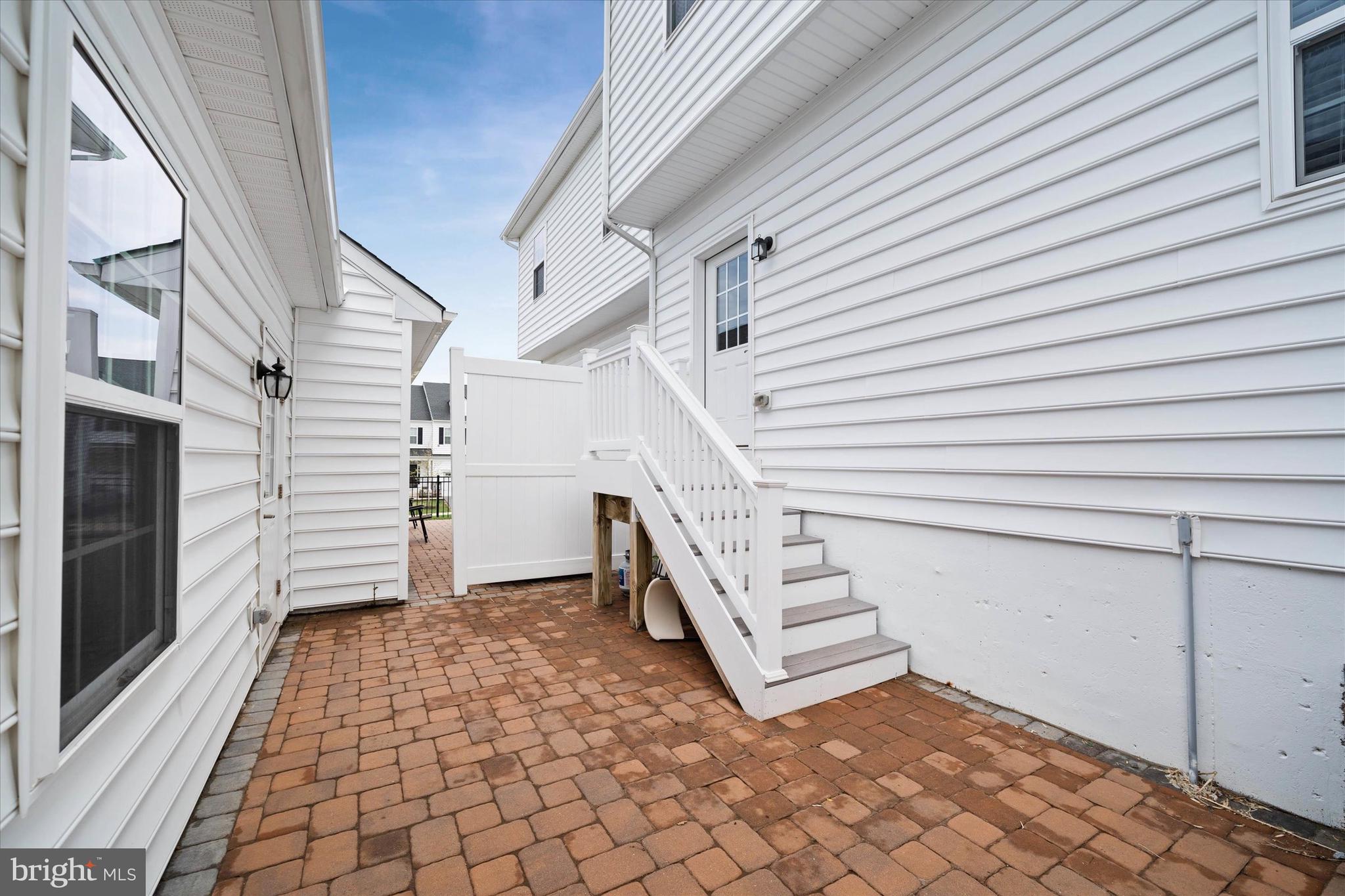 THE RES AT ROSE TREE - Residential