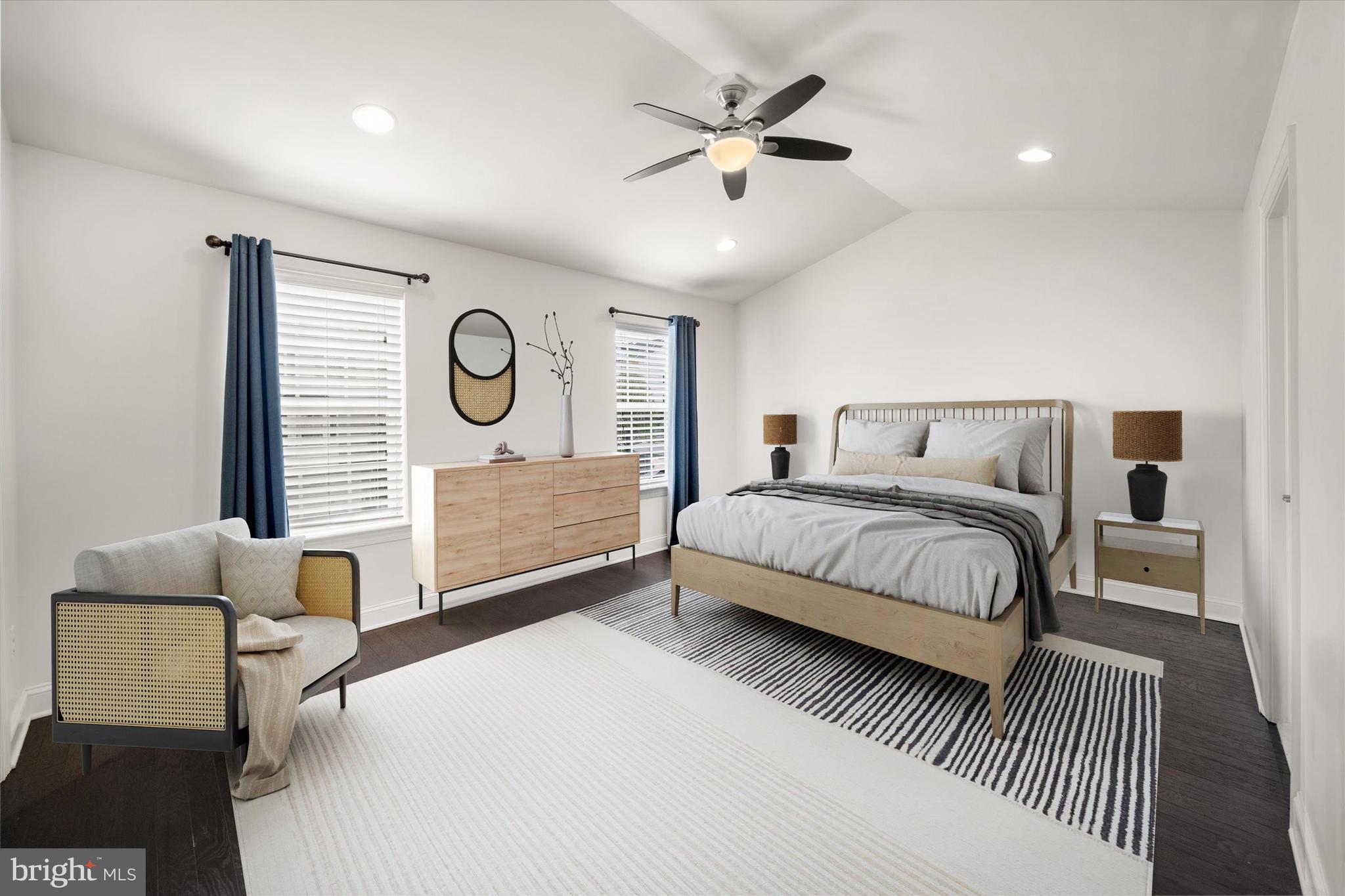 THE RES AT ROSE TREE - Residential