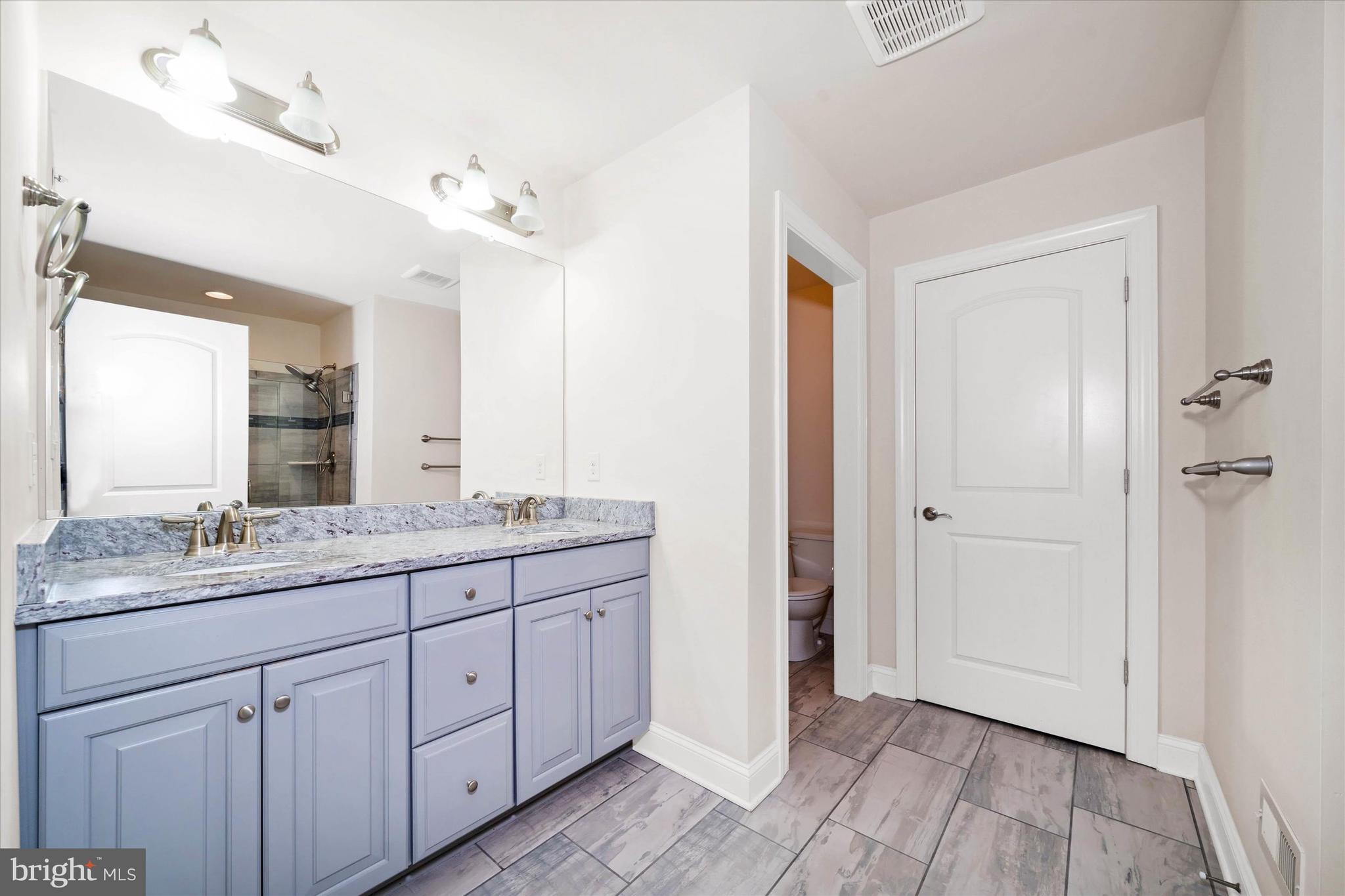 THE RES AT ROSE TREE - Residential