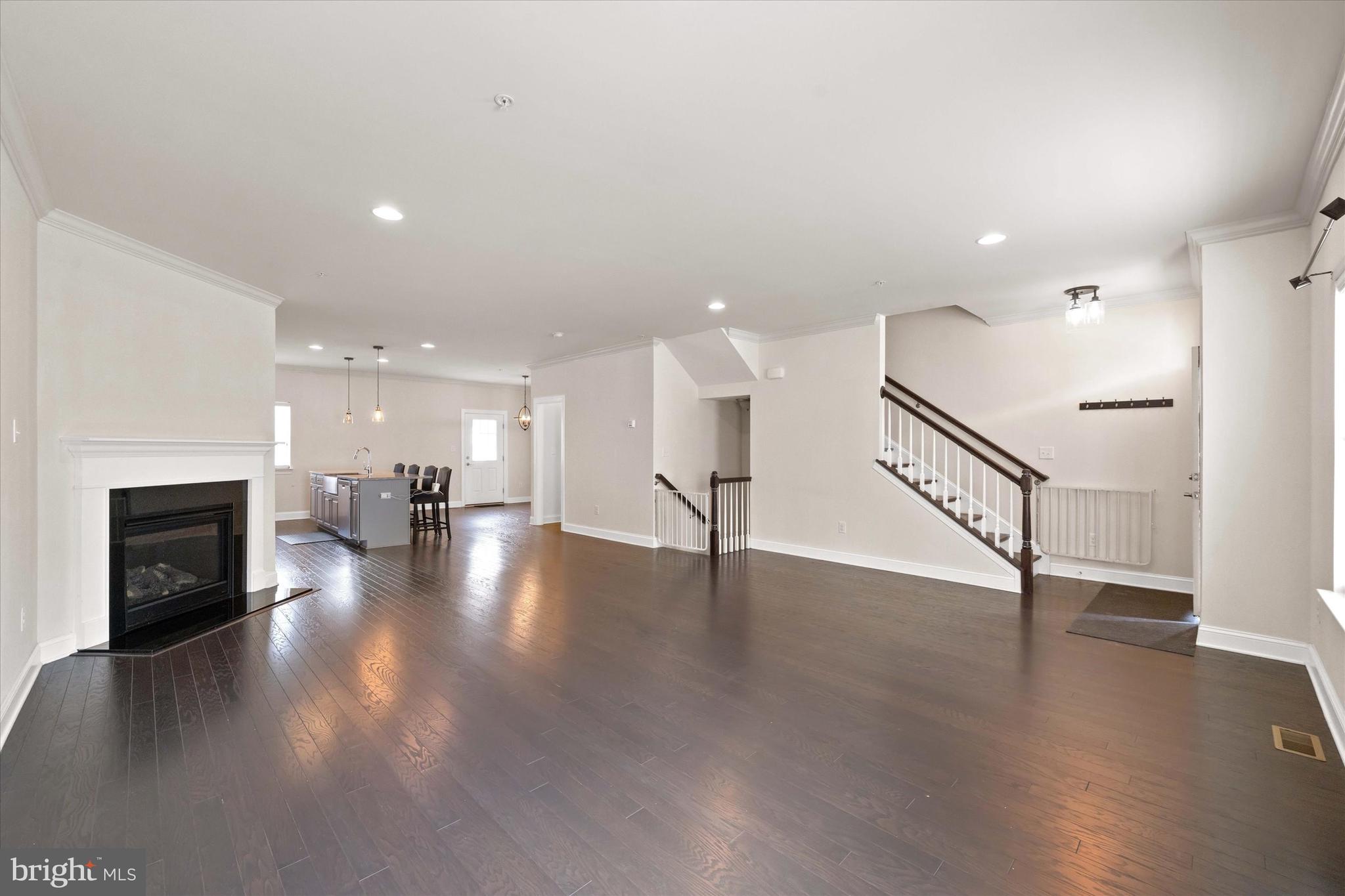 THE RES AT ROSE TREE - Residential