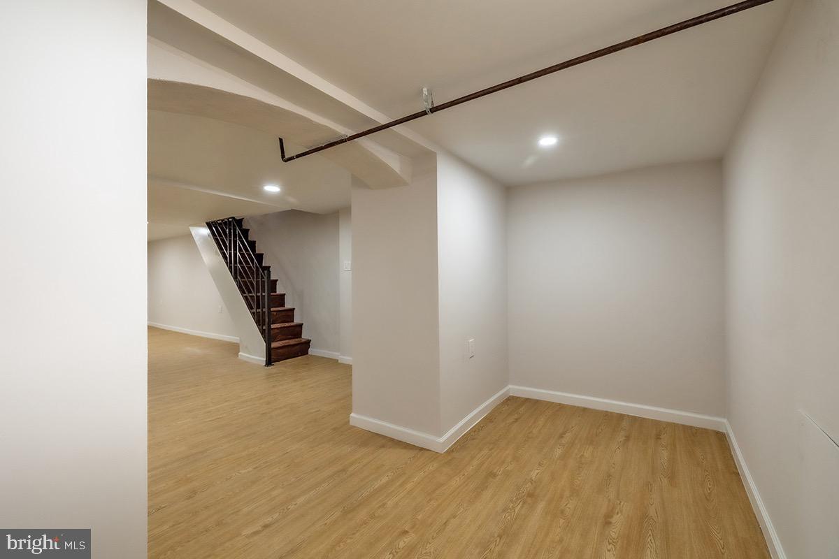 PHILADELPHIA (SOUTHWEST) - Residential