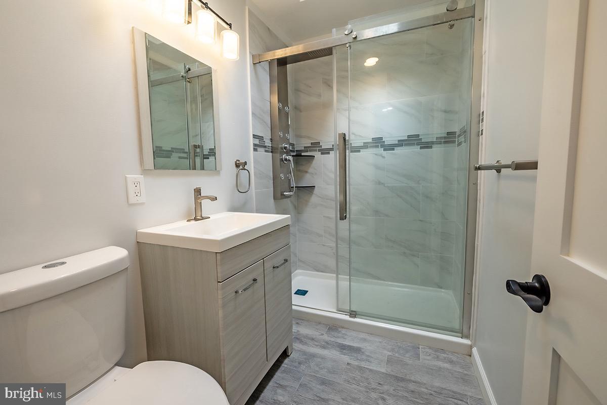 PHILADELPHIA (SOUTHWEST) - Residential