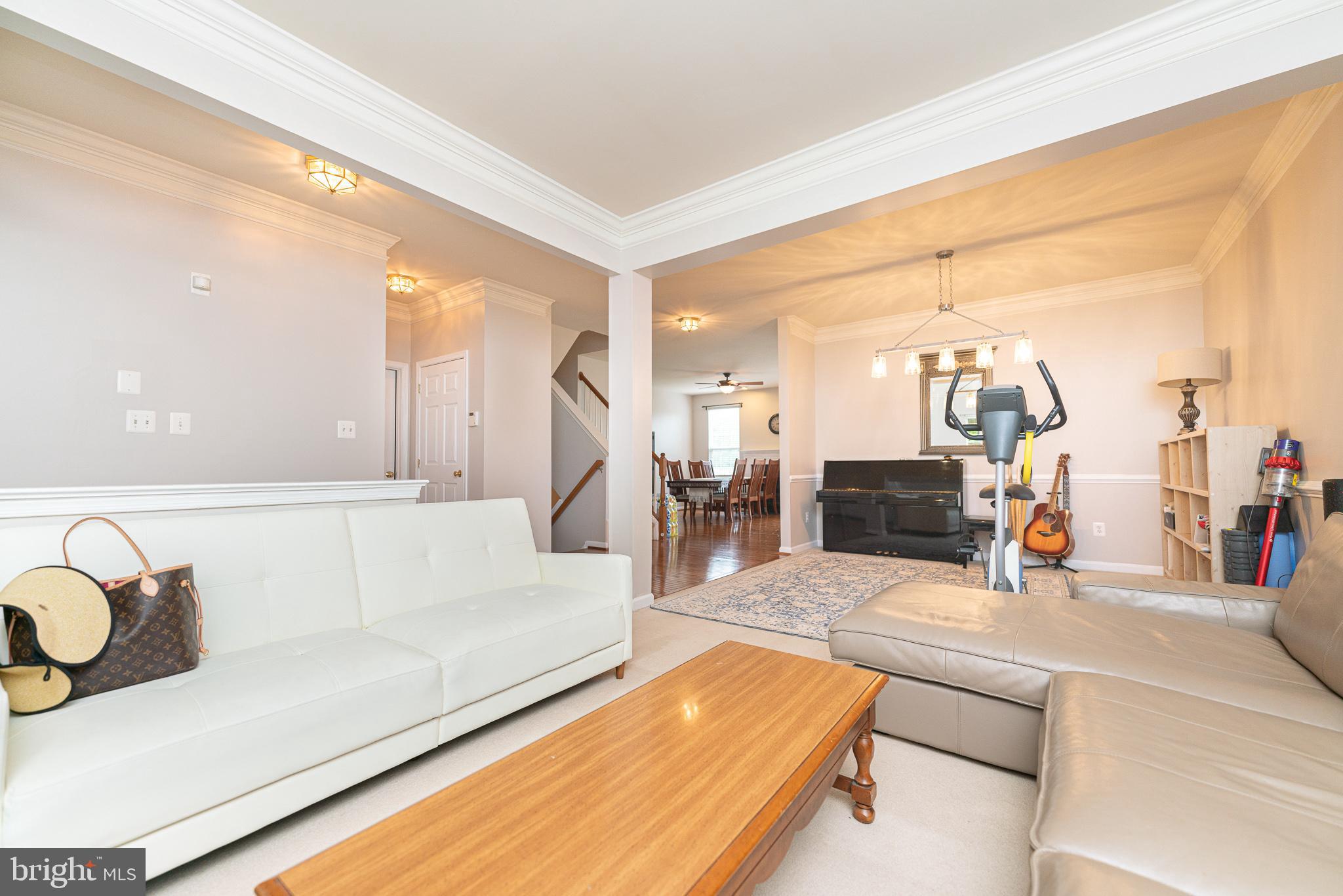 BELMONT LAND BAY - Residential Lease