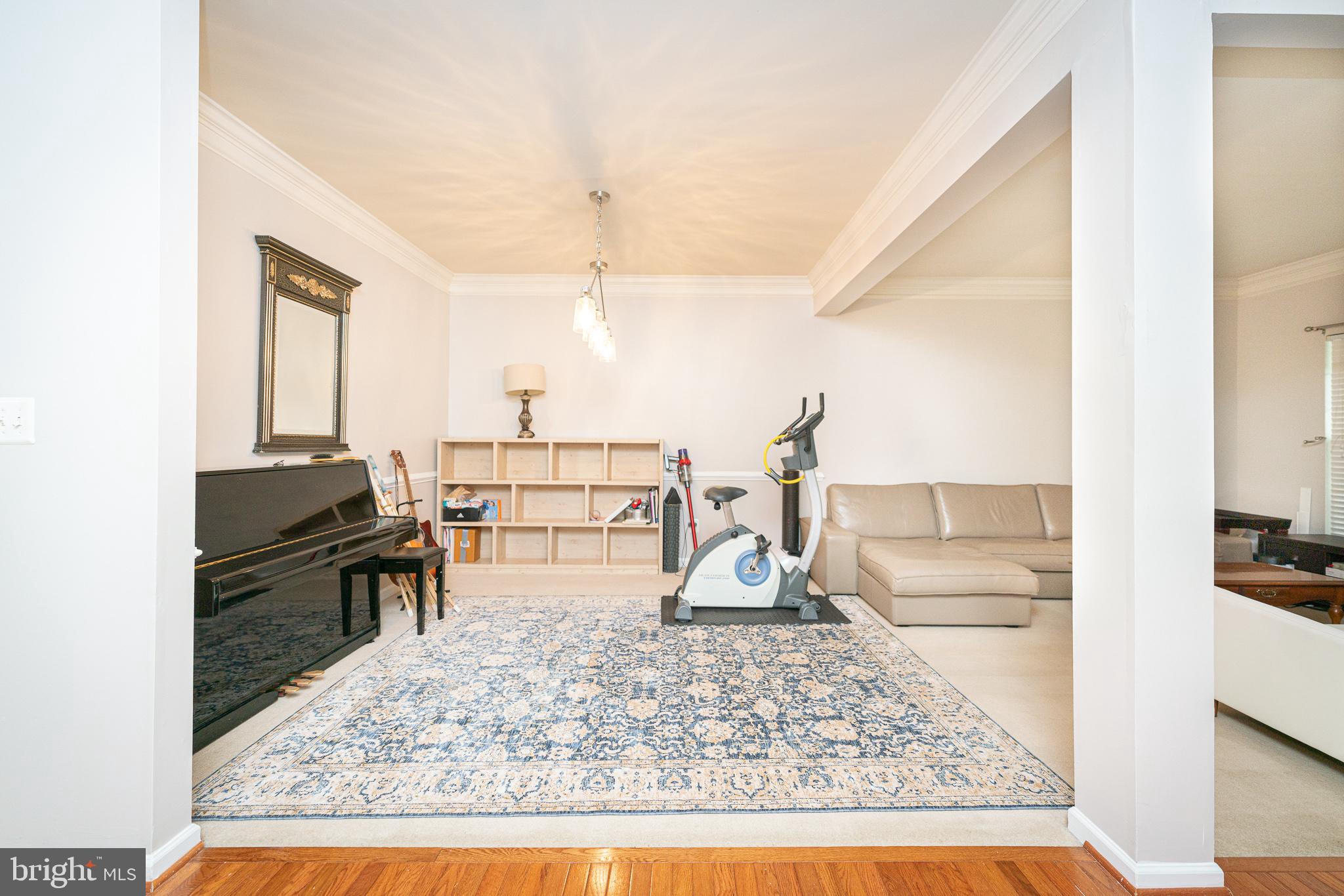 BELMONT LAND BAY - Residential Lease