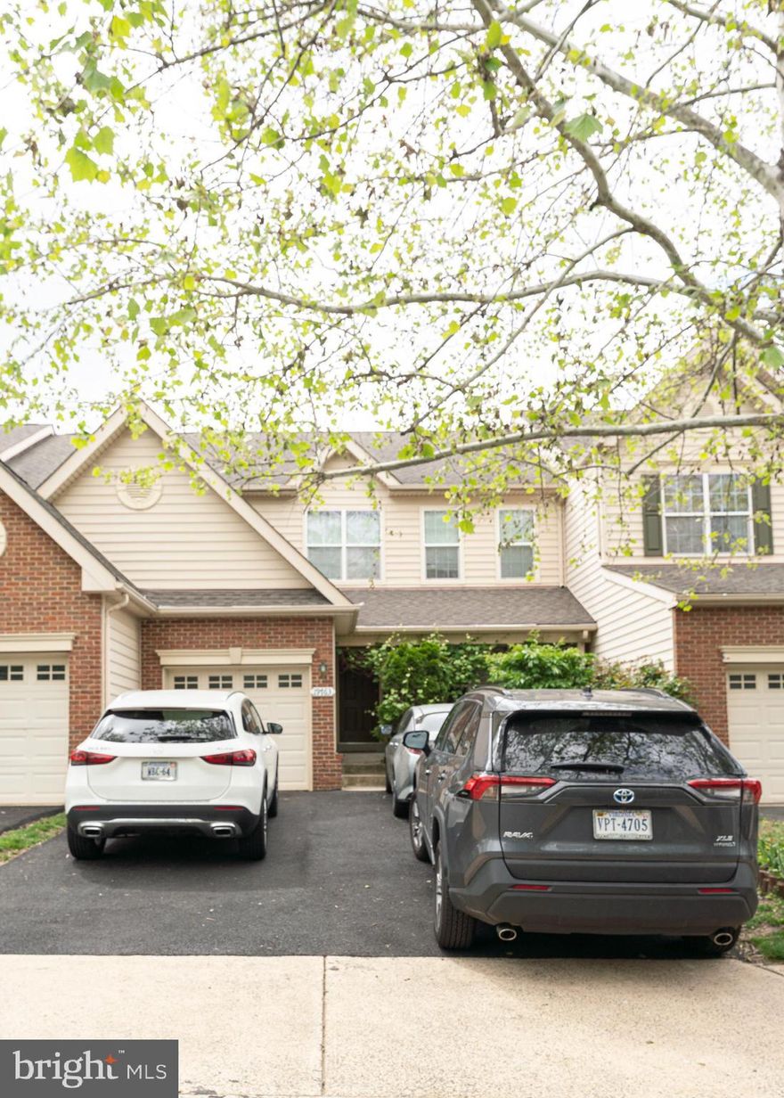 Available on 06/18/22, No Pet Allowed, Professionally will clean and carpet shampoo on or before 06/17/22,  HOA fee (Landlord's responsibility) incl all exterior maintenance, yard care, 1 community swimming pool to use, trash service, basic phone, cable.