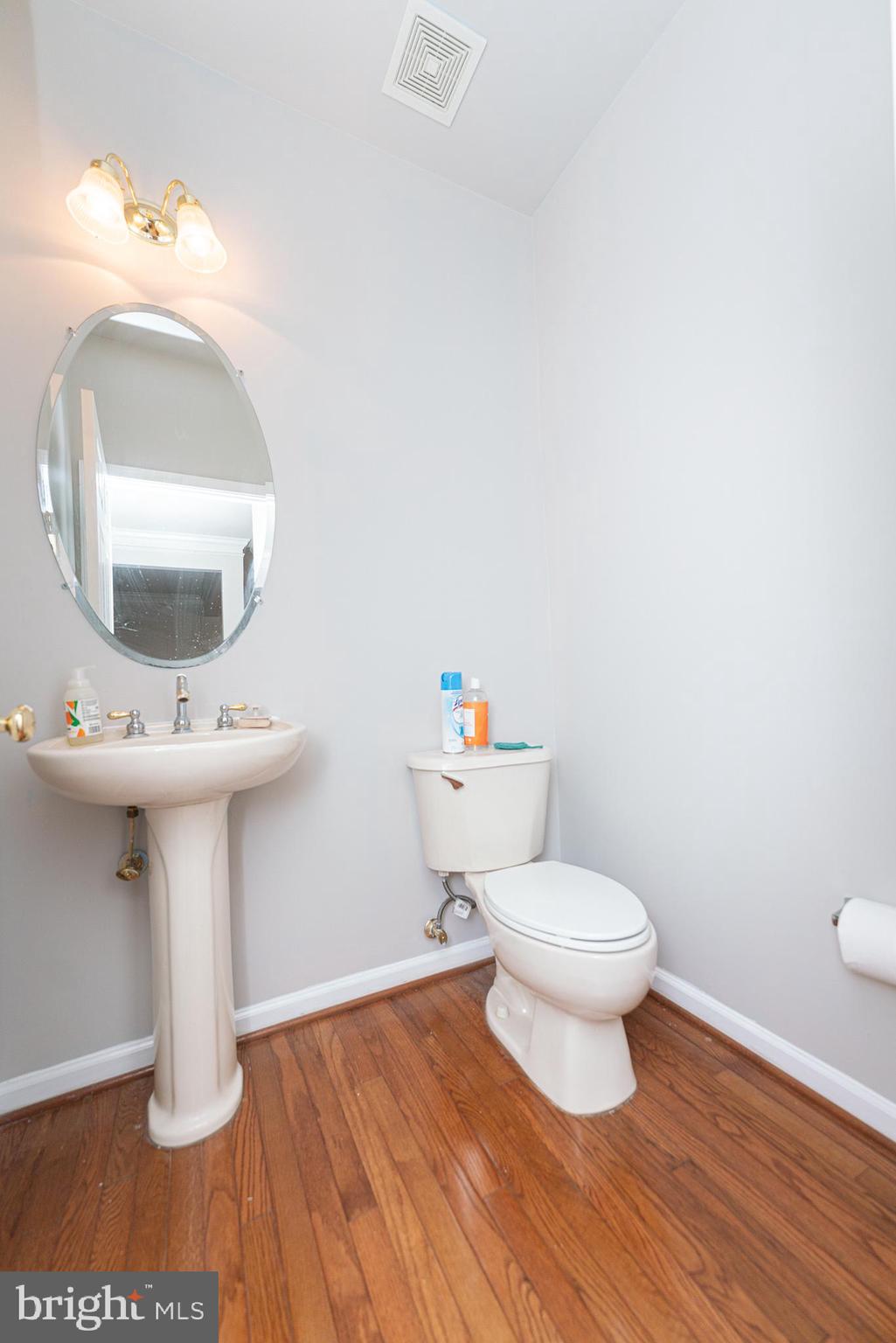 BELMONT LAND BAY - Residential Lease