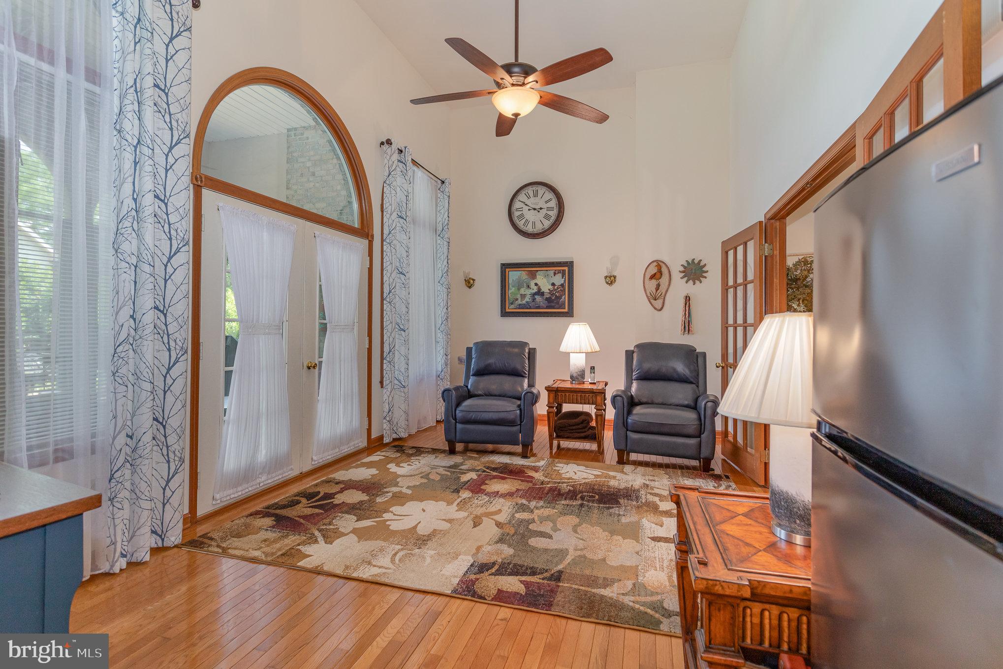 PENN NATIONAL - Residential