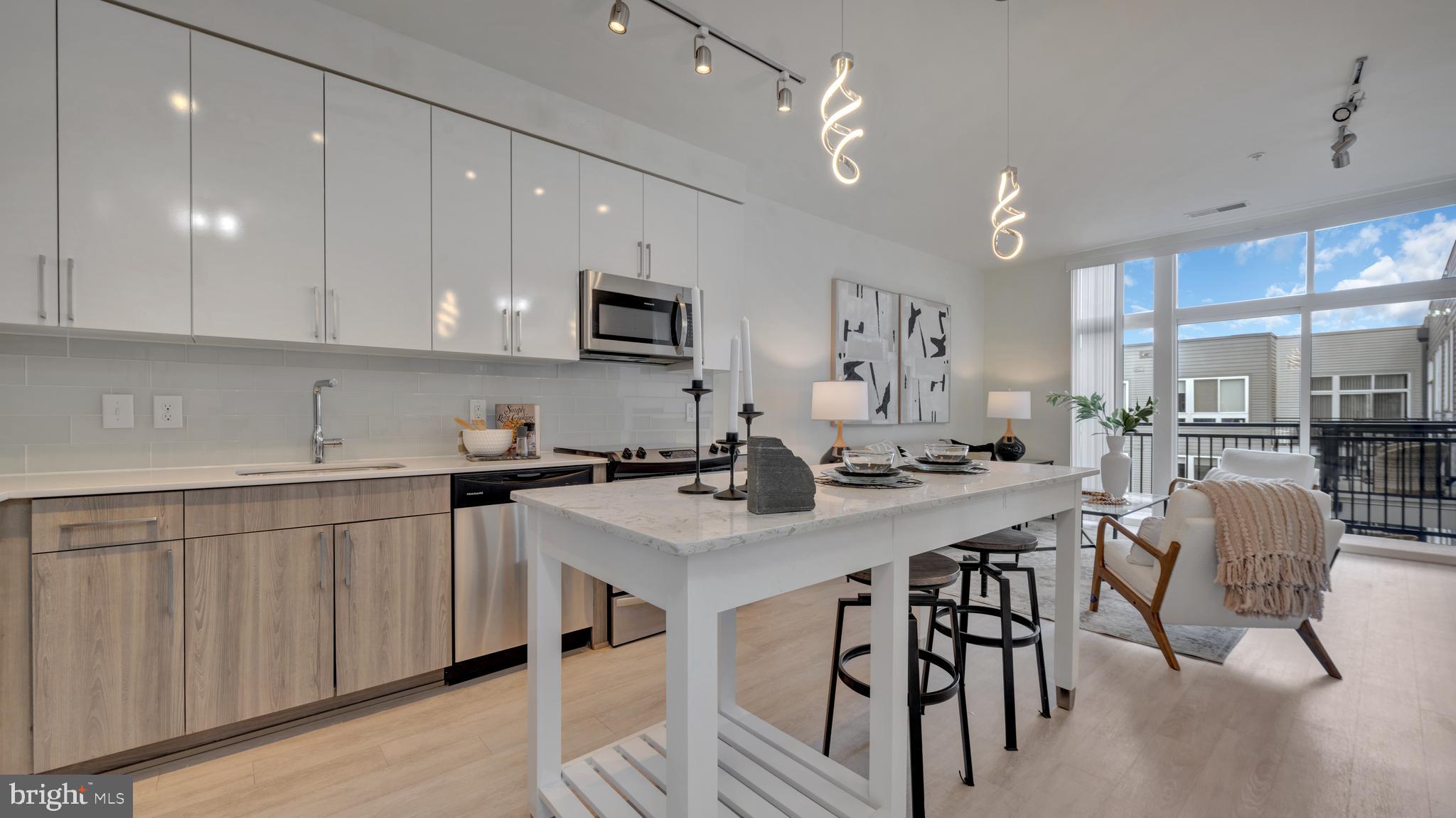 NATIONAL HARBOR - Residential