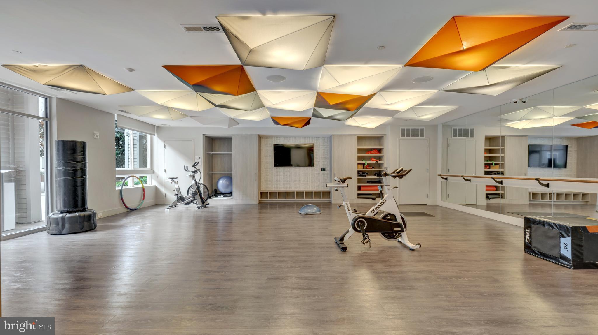 NATIONAL HARBOR - Residential