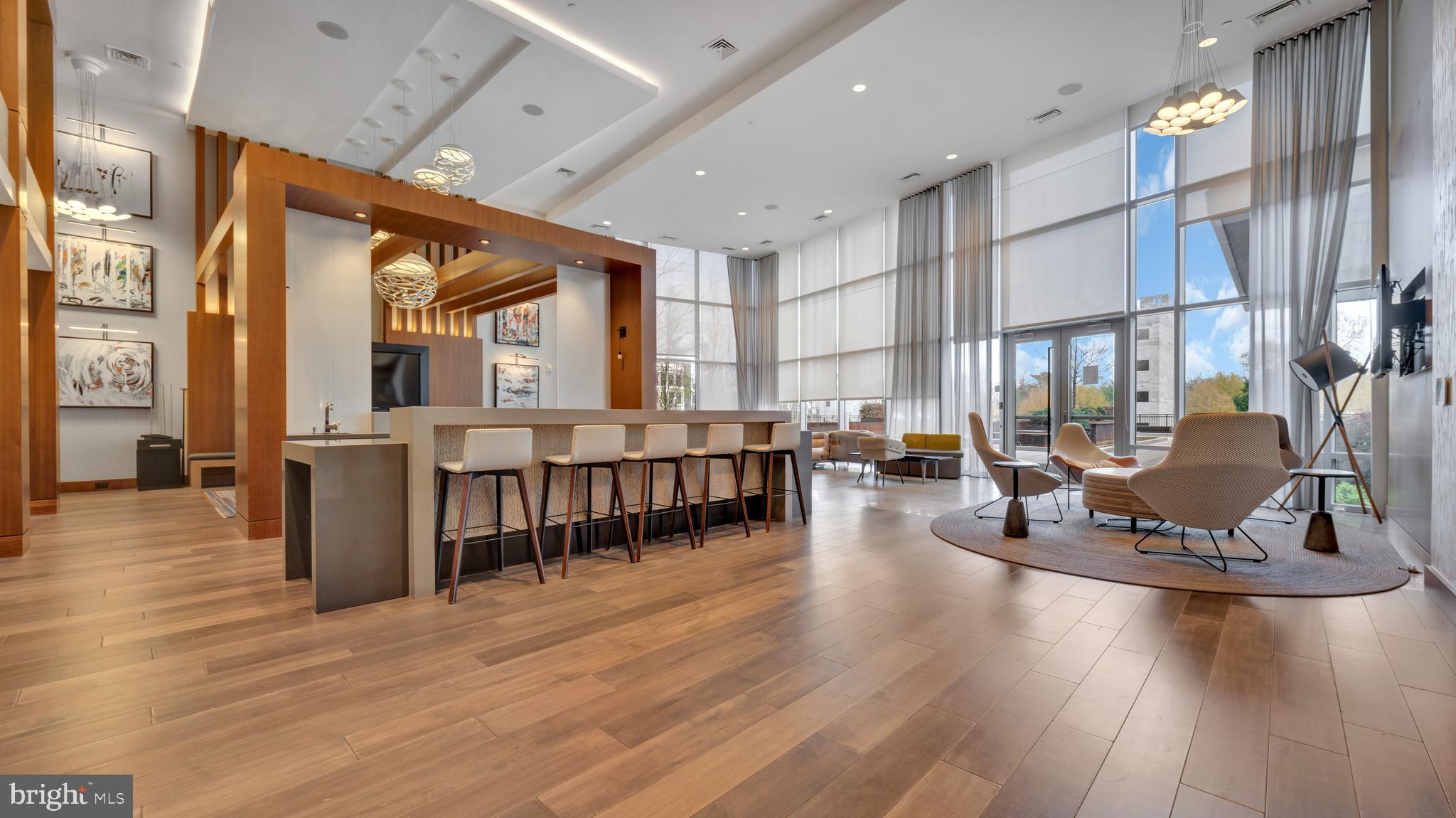 NATIONAL HARBOR - Residential