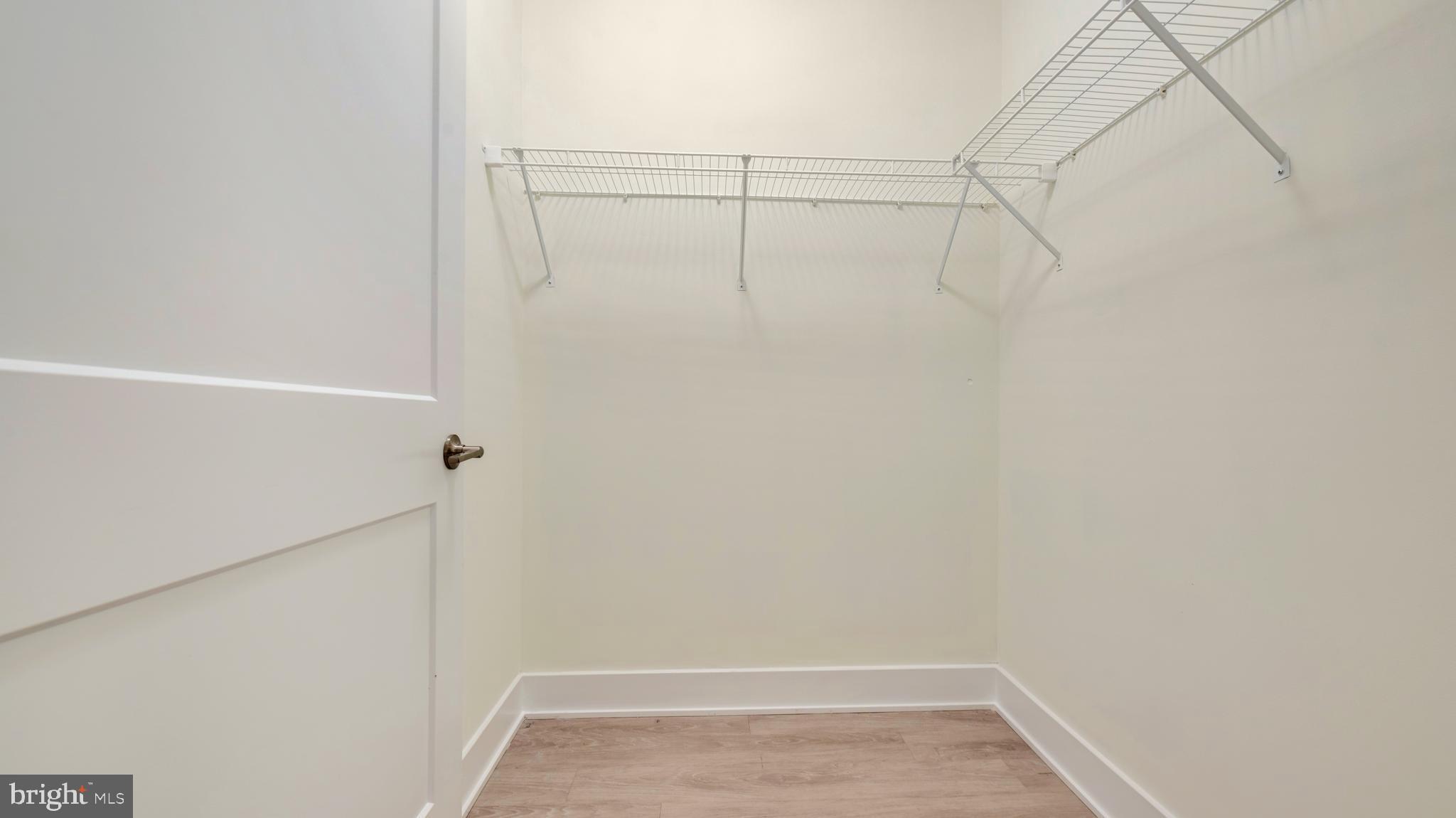 NATIONAL HARBOR - Residential