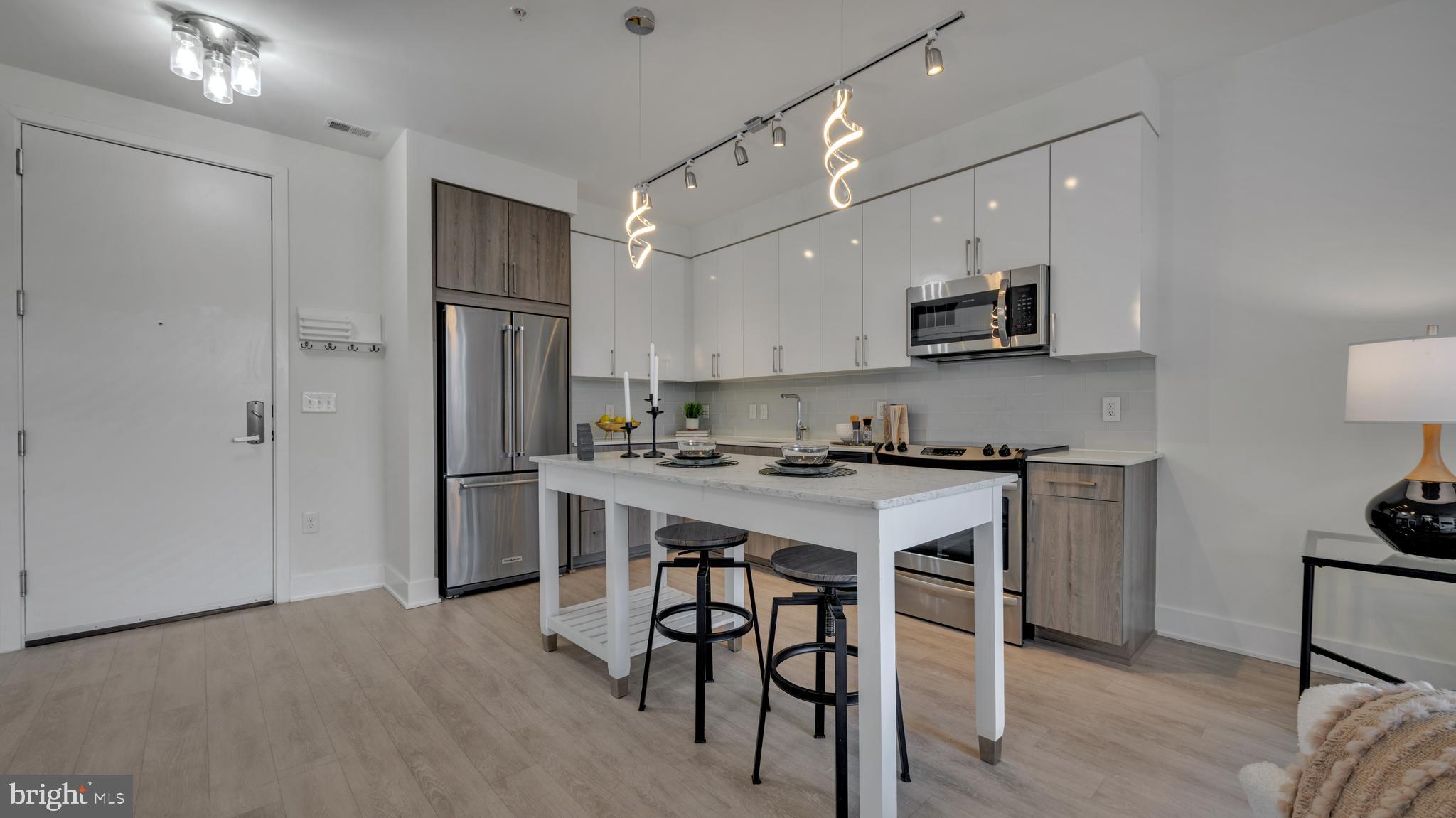 NATIONAL HARBOR - Residential