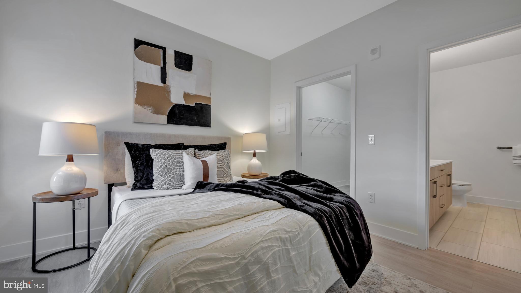 NATIONAL HARBOR - Residential