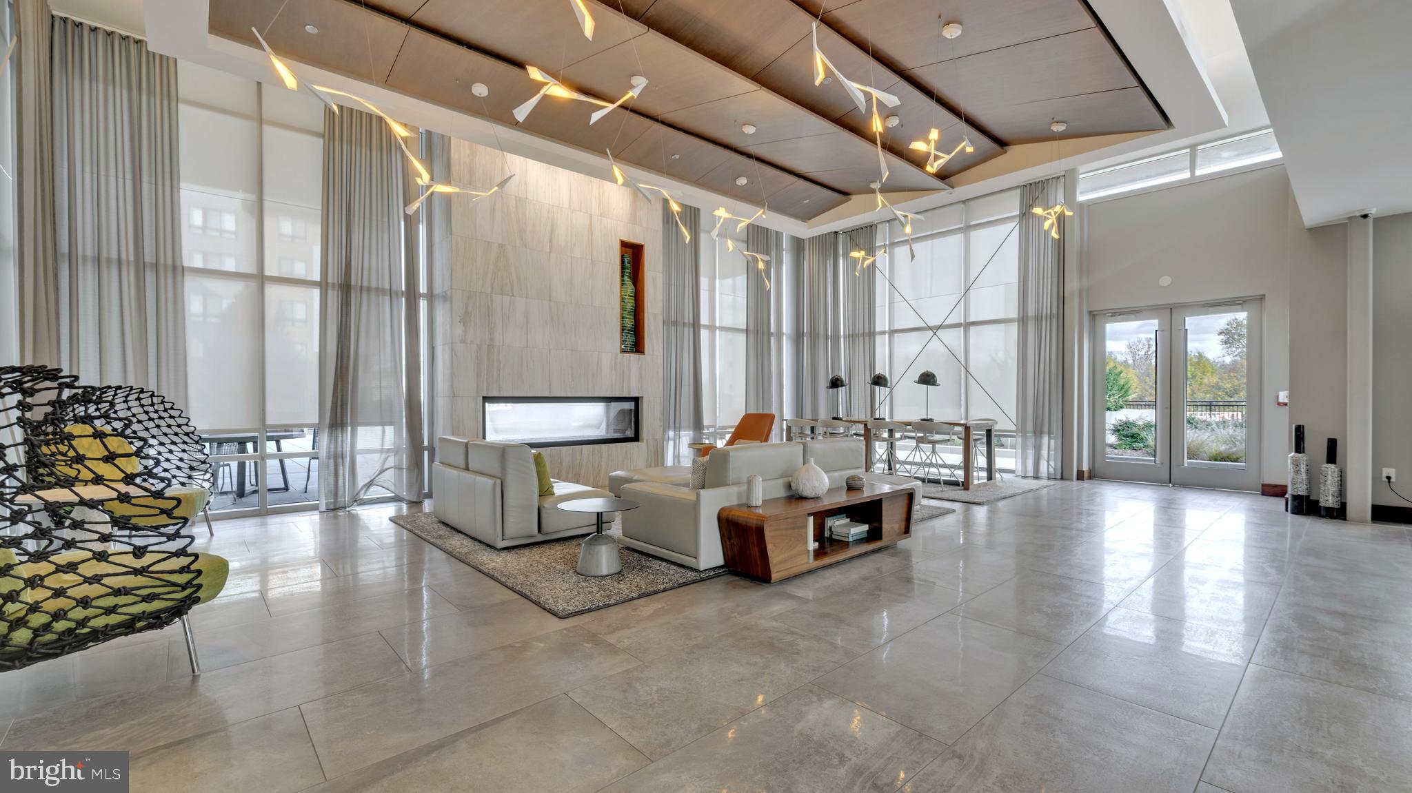 NATIONAL HARBOR - Residential