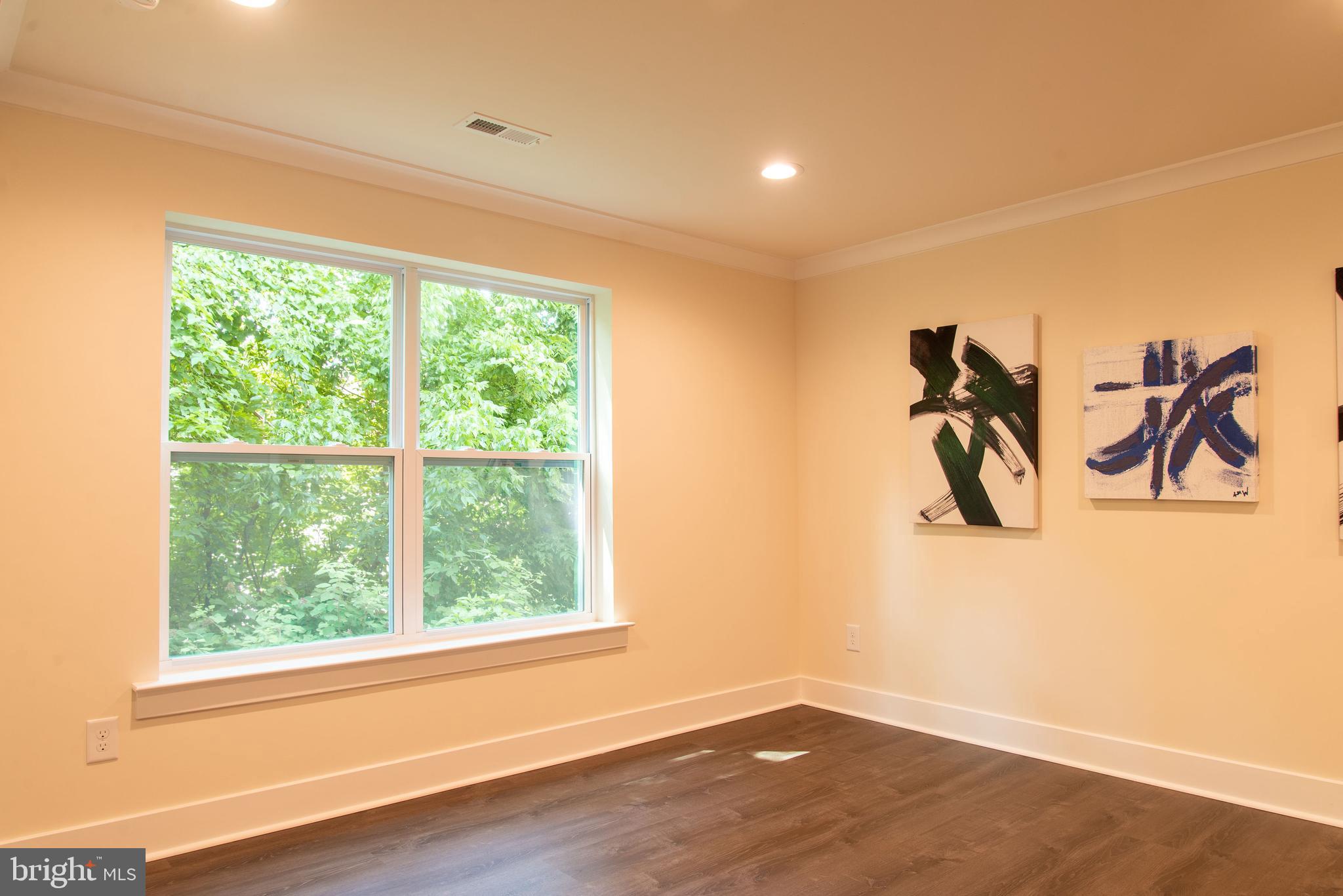 SHEPHERDSTOWN - Residential