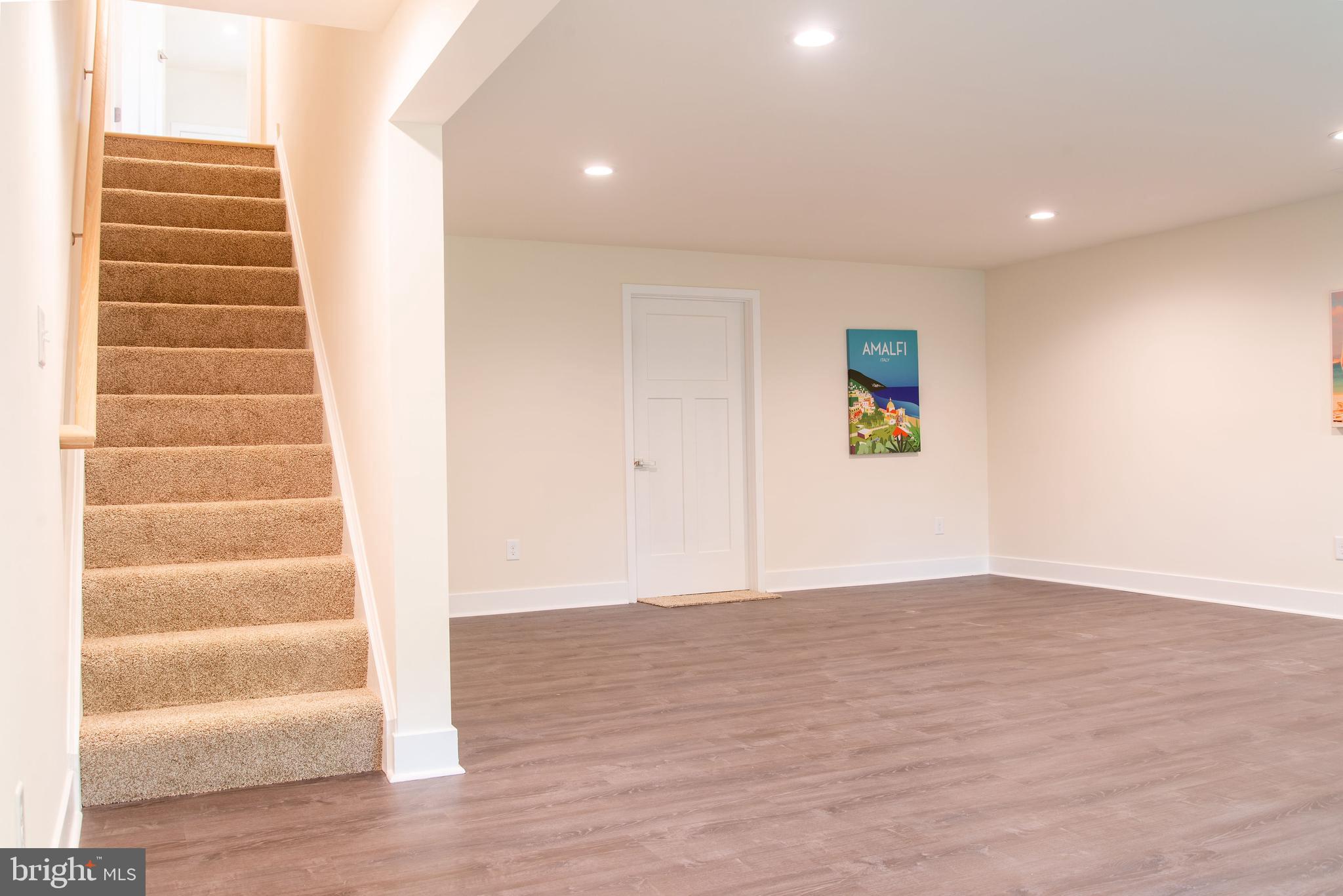 SHEPHERDSTOWN - Residential