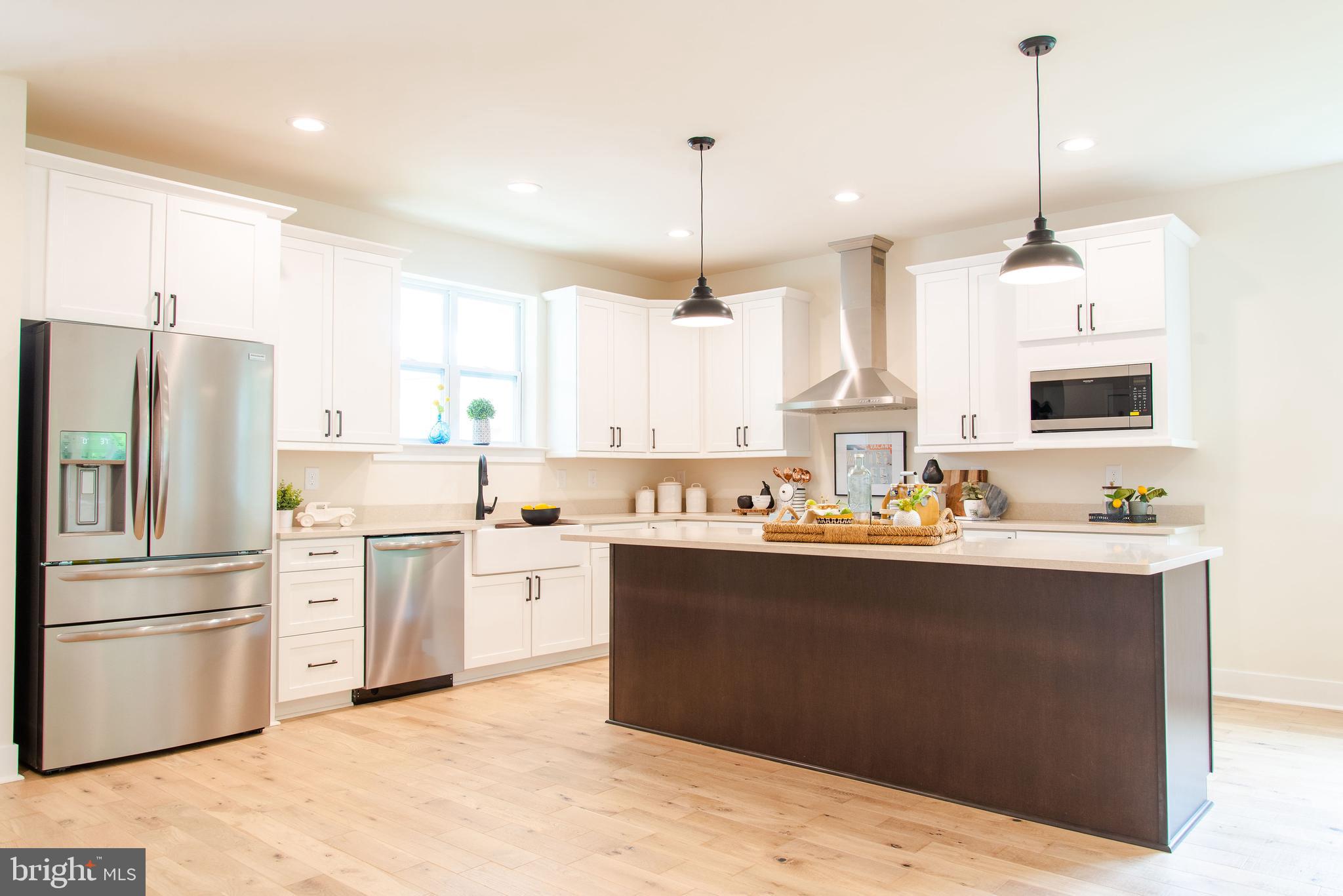 SHEPHERDSTOWN - Residential