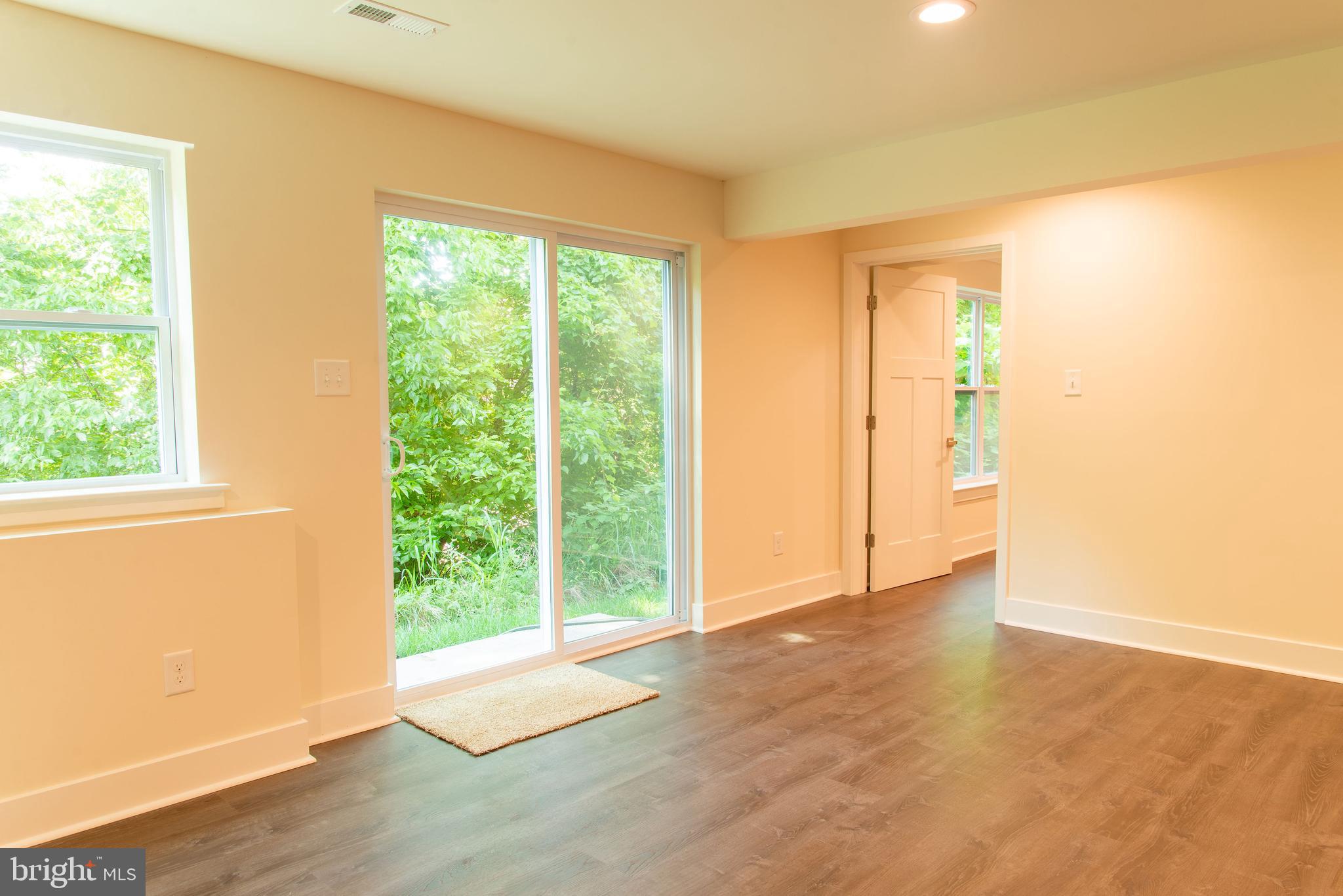 SHEPHERDSTOWN - Residential