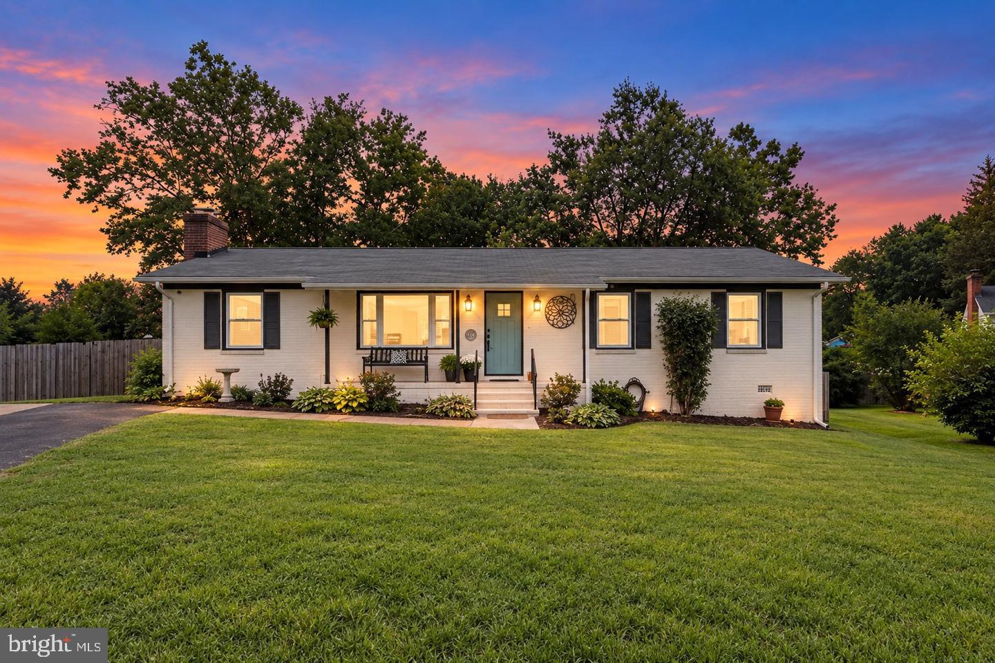 714 SCOTT DRIVE