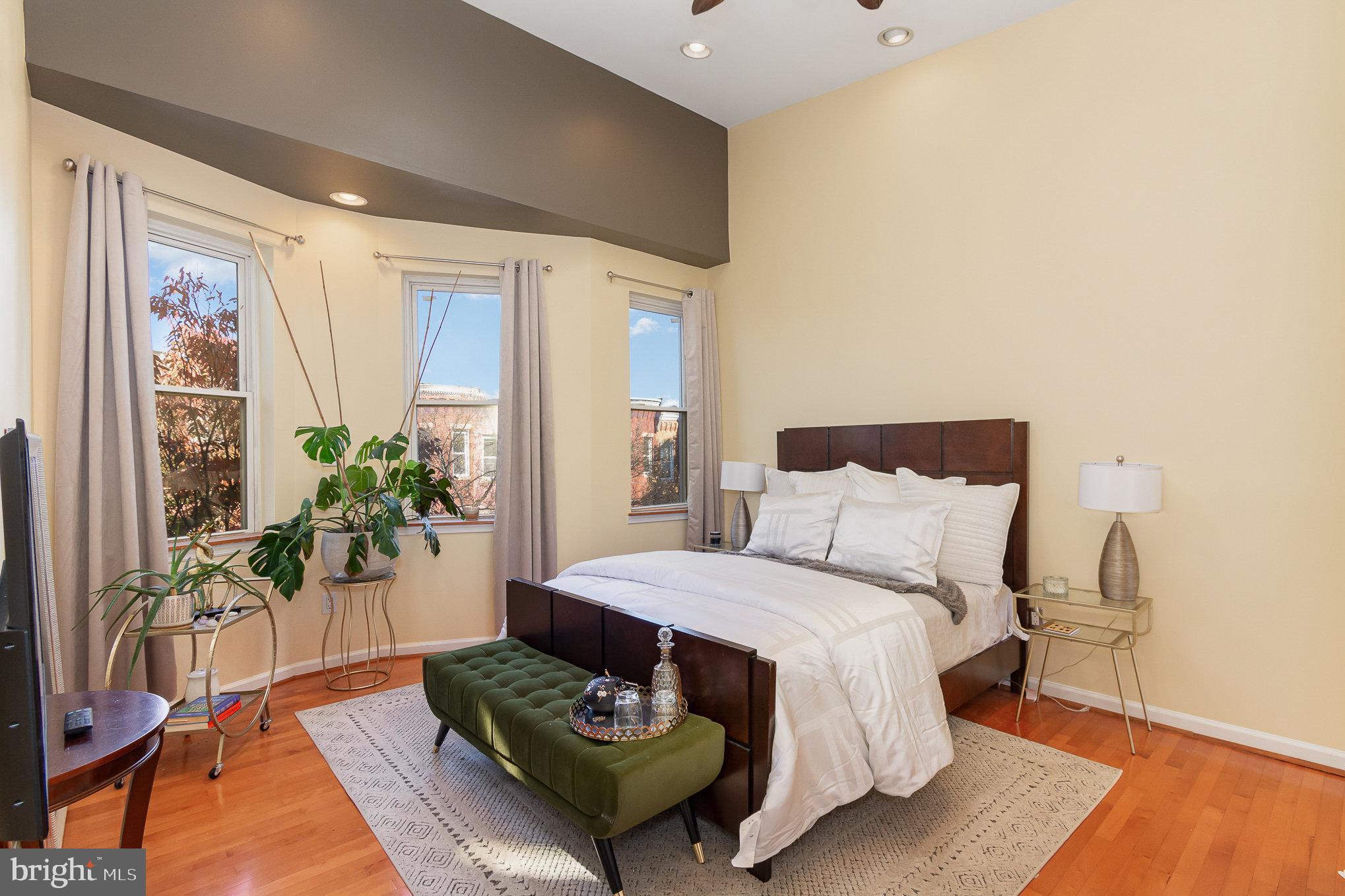 RESERVOIR HILL - Residential