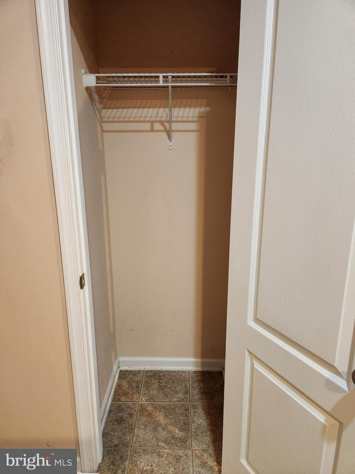 ARCHERS ROCK - Residential Lease