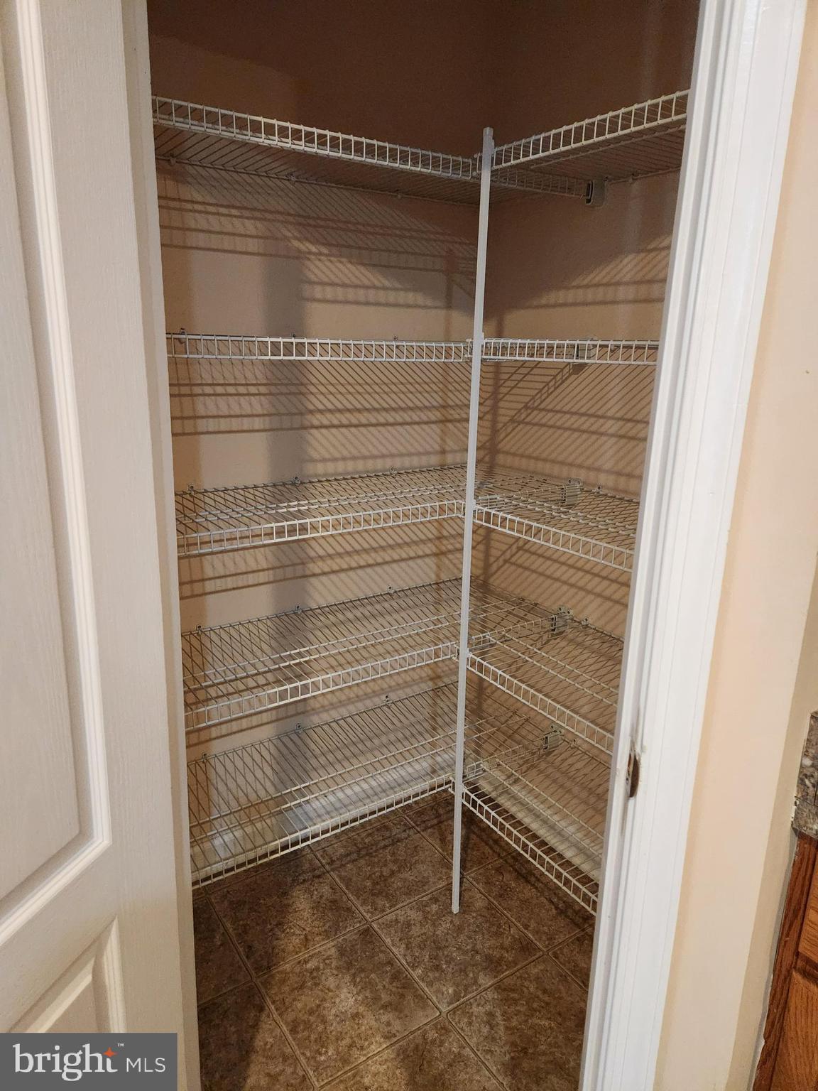 ARCHERS ROCK - Residential Lease