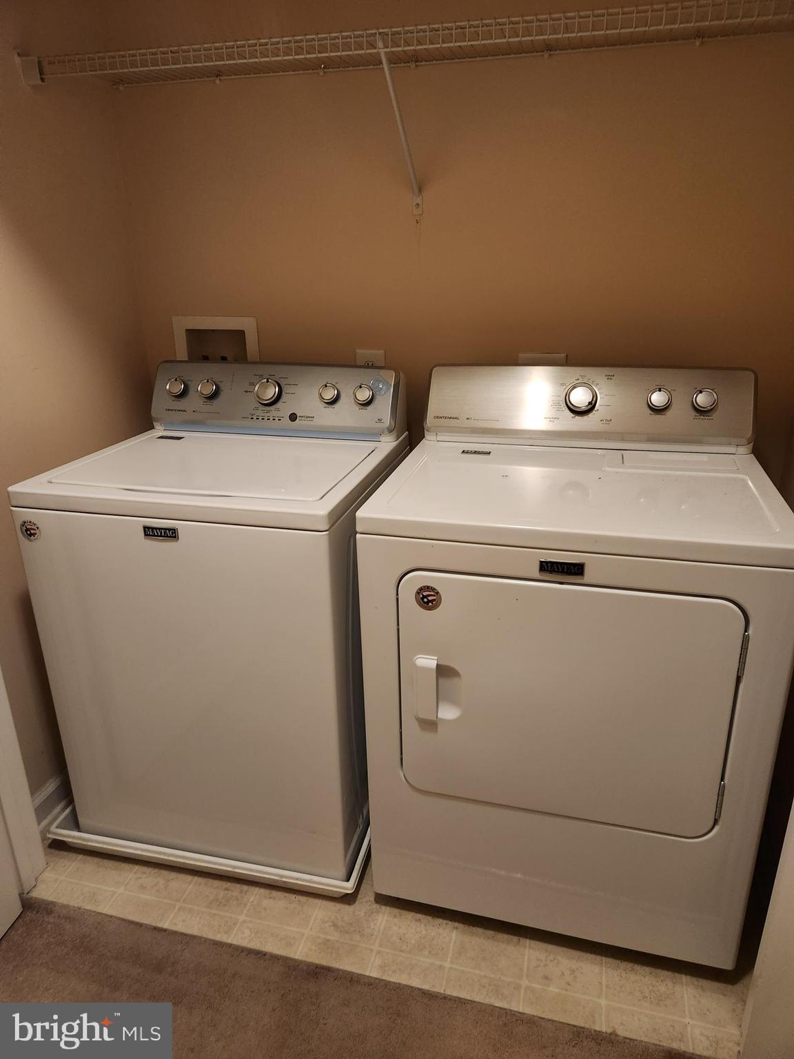 ARCHERS ROCK - Residential Lease