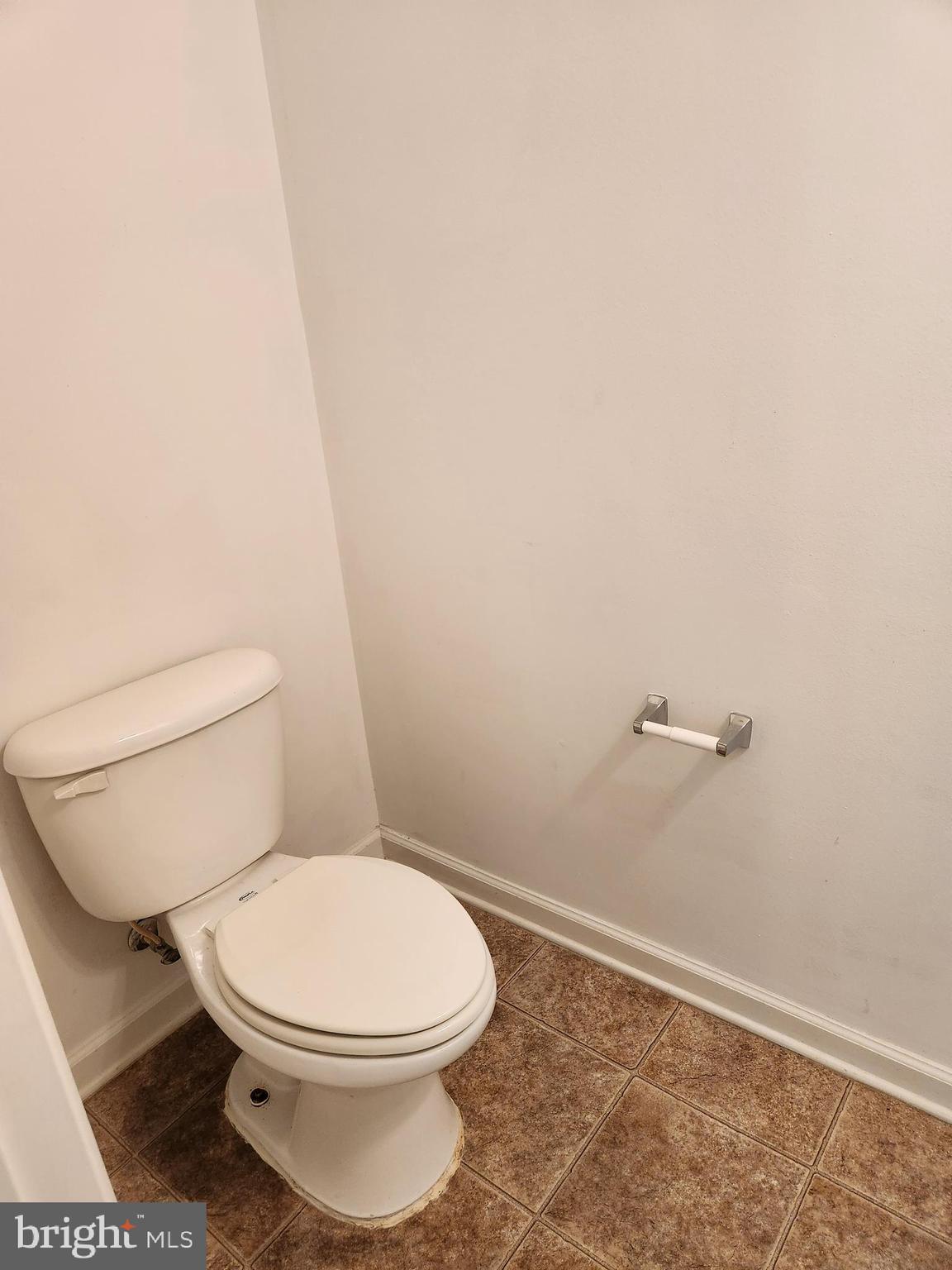 ARCHERS ROCK - Residential Lease