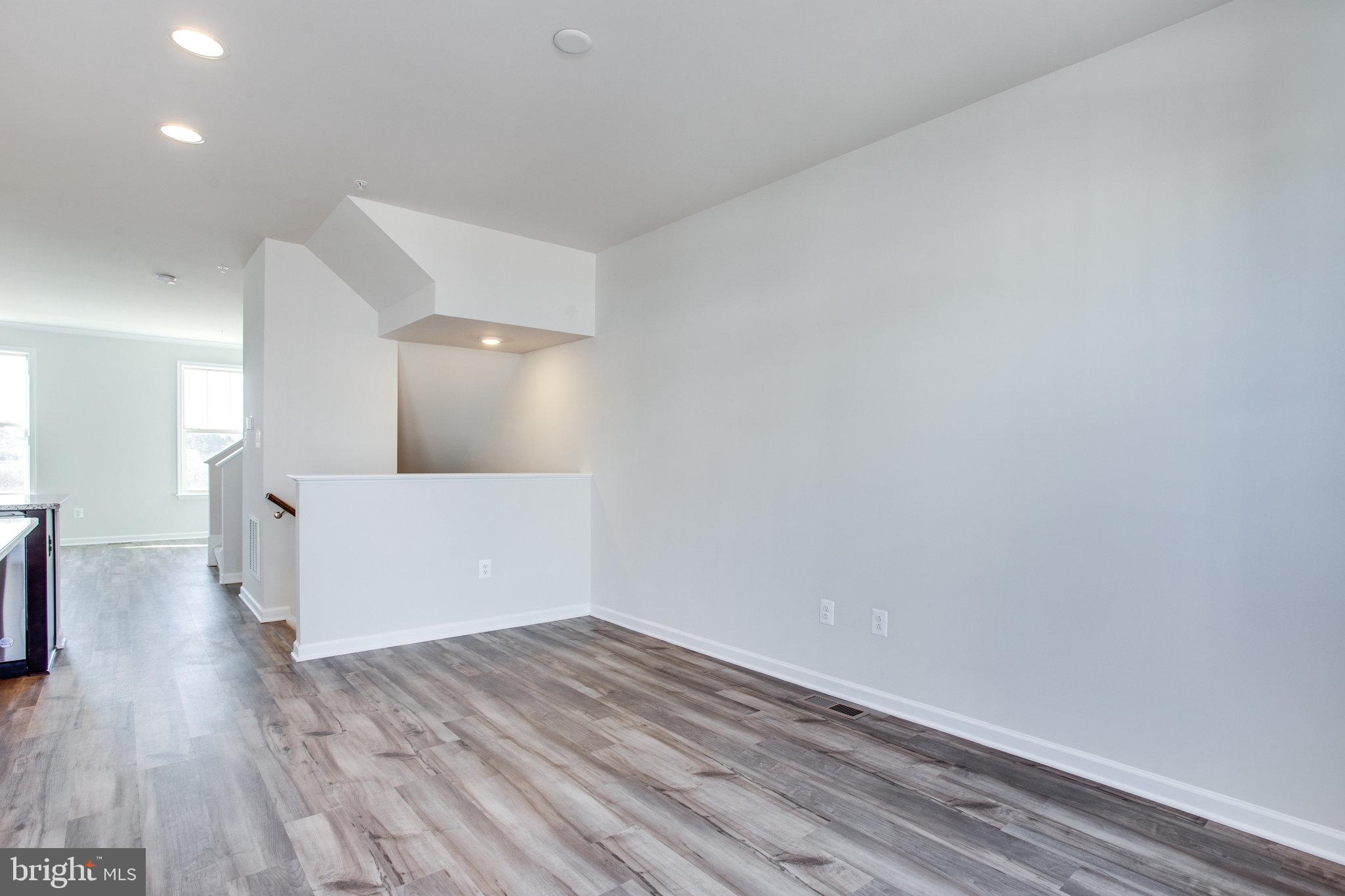 HARRINGTON TERRACE - Residential Lease