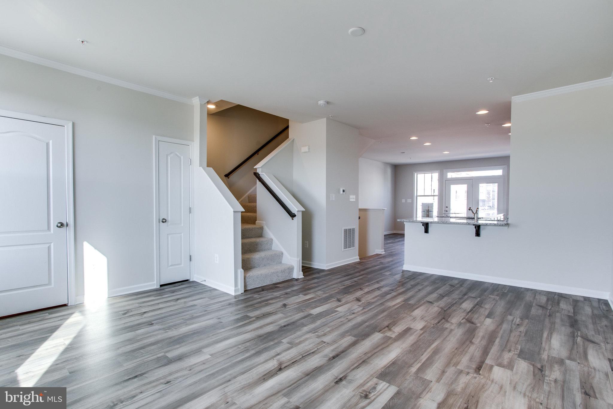 HARRINGTON TERRACE - Residential Lease