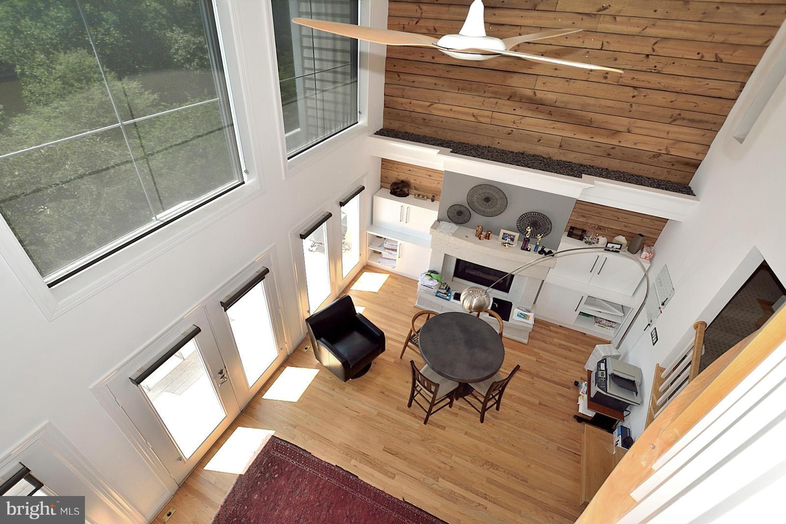 BEACON HILL - Residential Lease