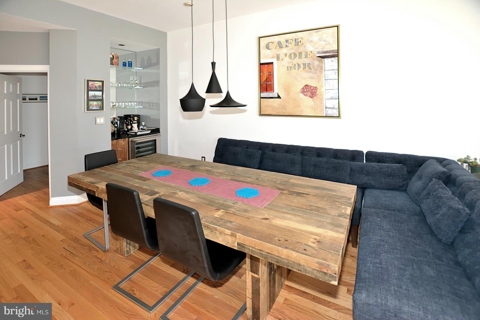 BEACON HILL - Residential Lease