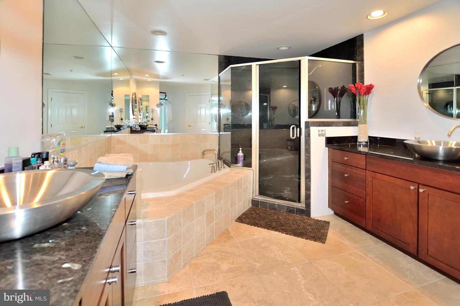 BEACON HILL - Residential Lease