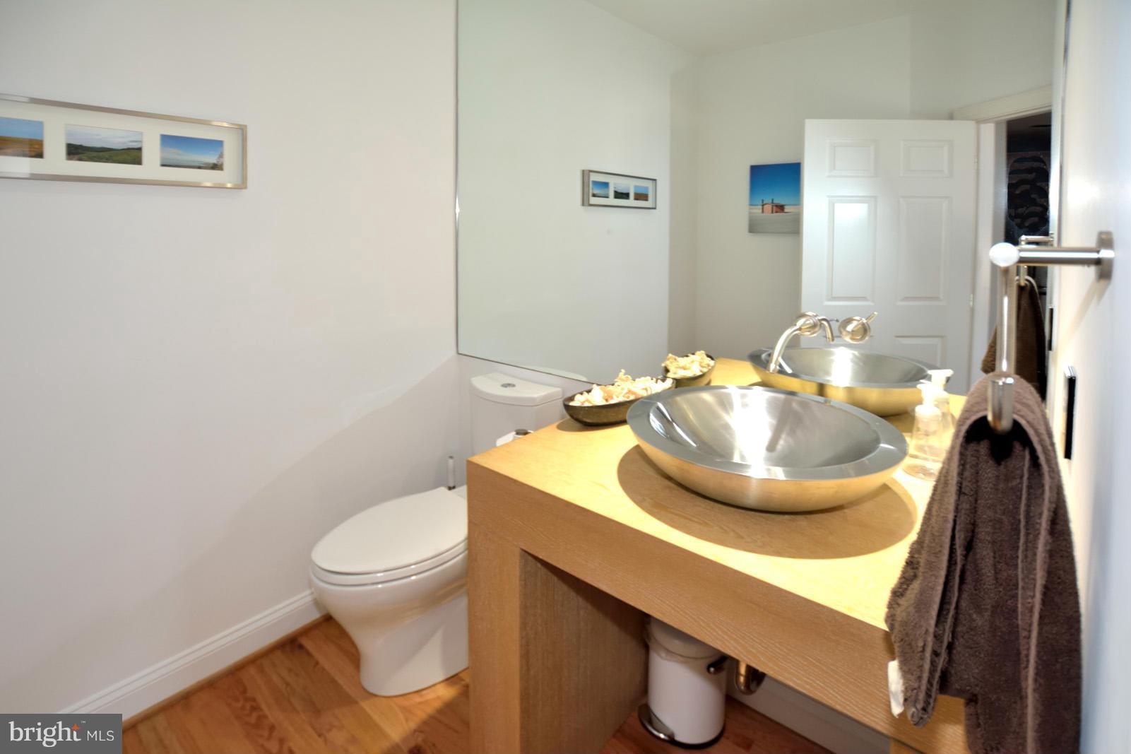 BEACON HILL - Residential Lease