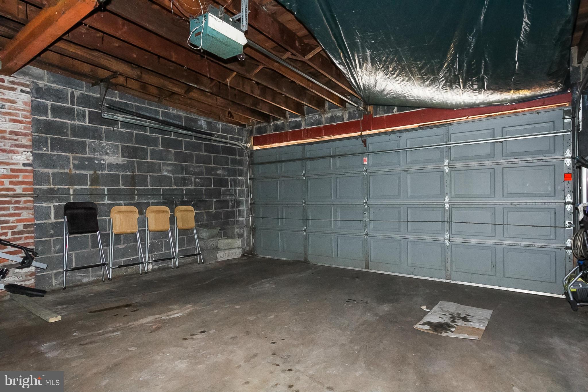 BOLTON HILL HISTORIC DISTRICT - Residential Income